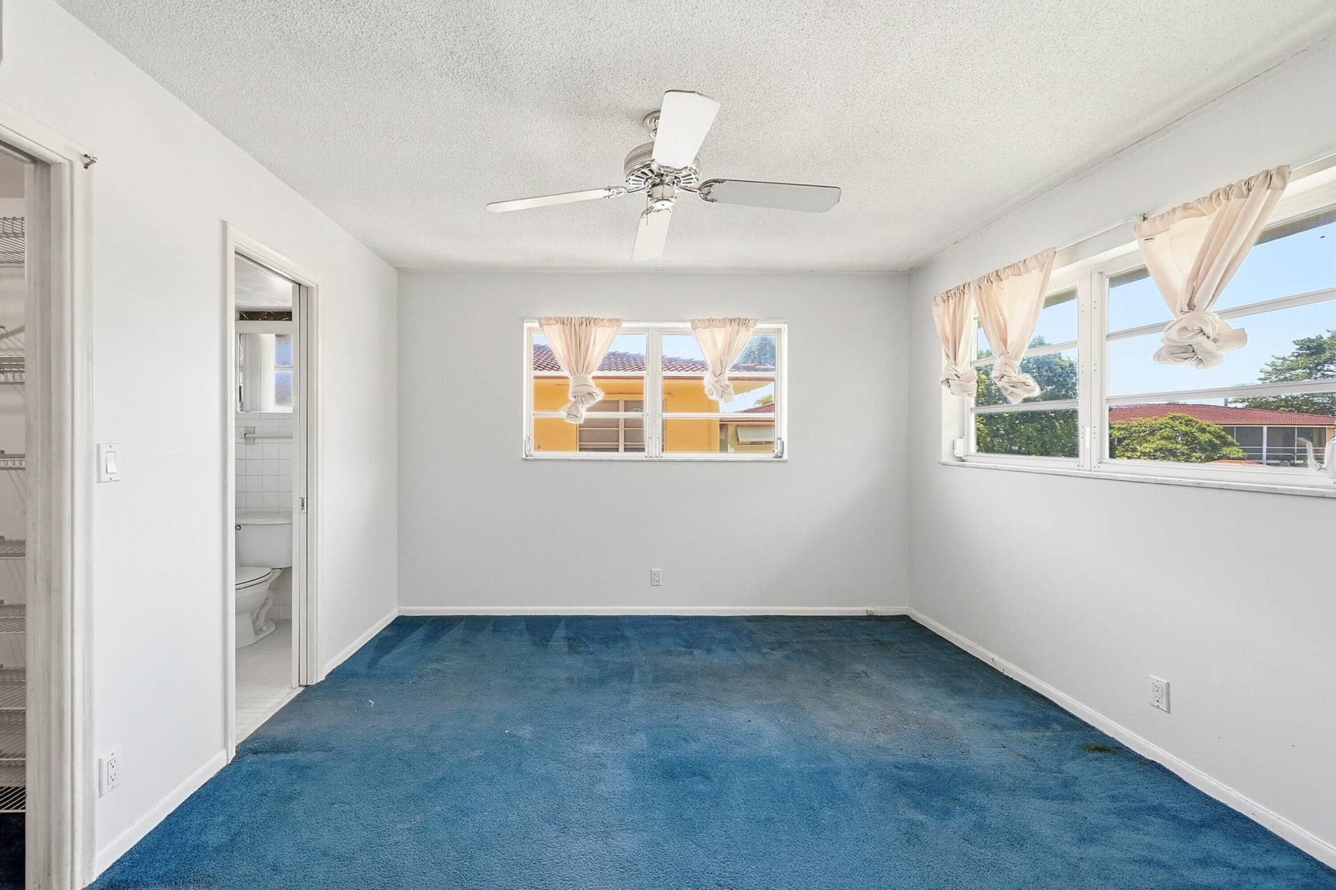2160 NE 36th Street, #37, Lighthouse Point, FL 33064 Primary Bedroom