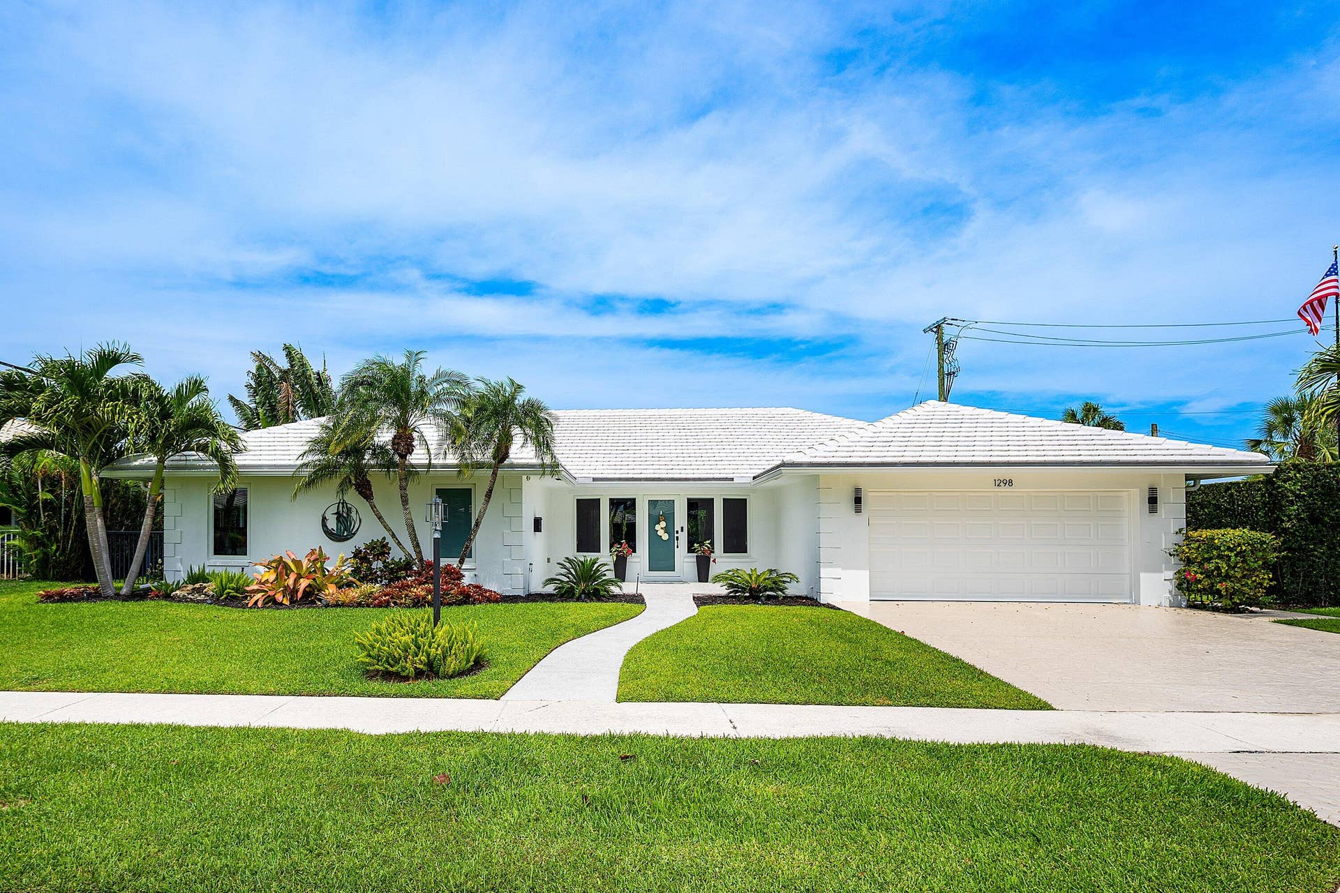 Meticulously Maintained & Reconstructed in 2018