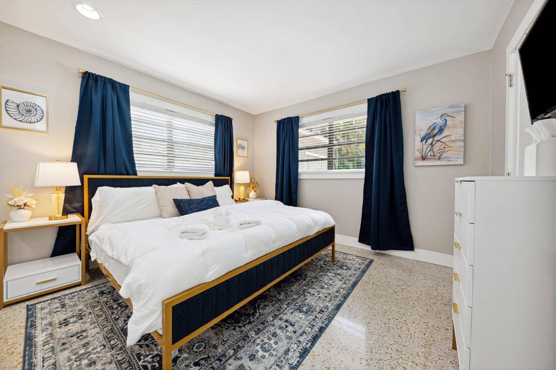 2507 NW 8th Avenue, Wilton Manors, FL 33311 Master Bedroom