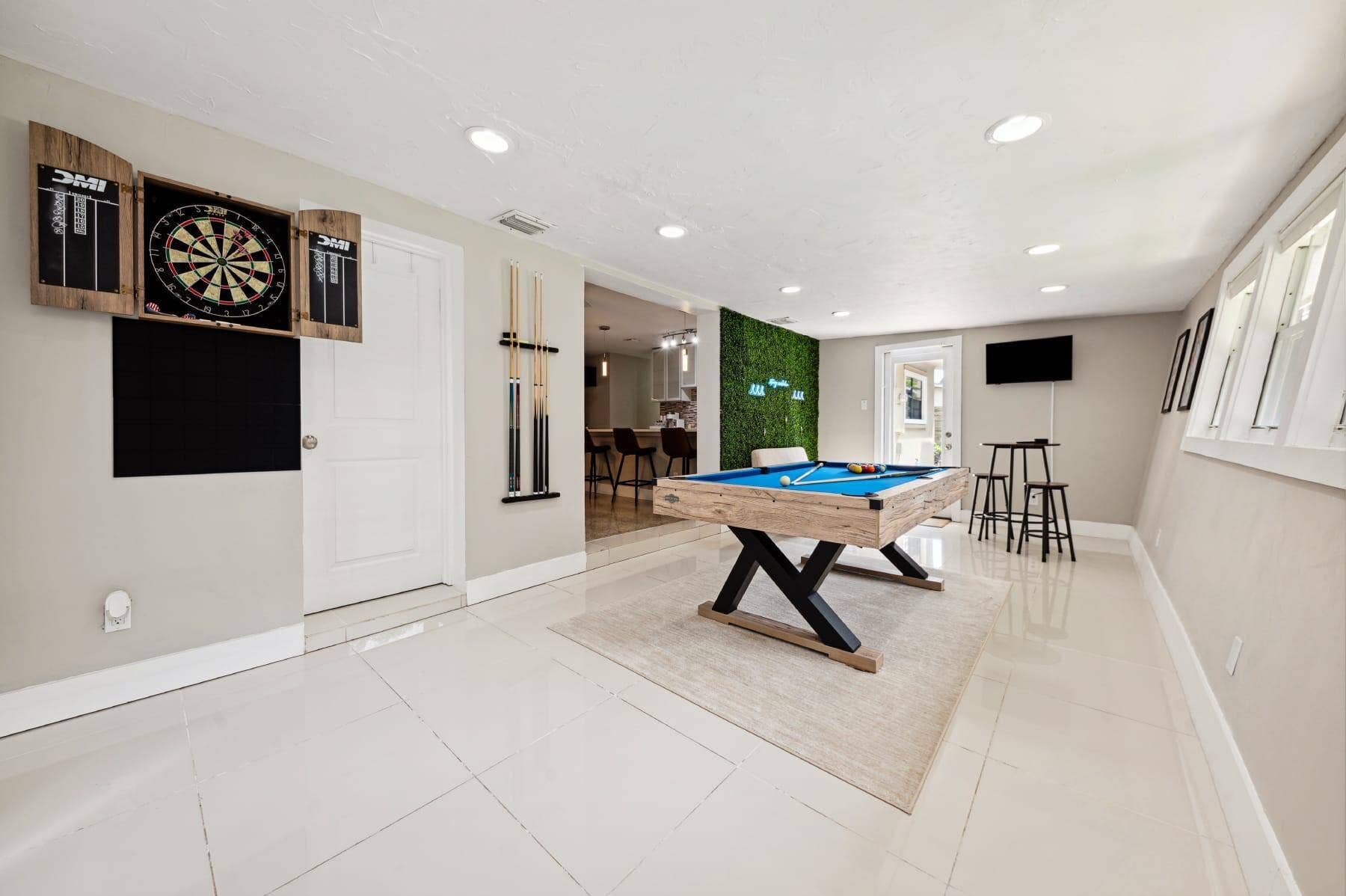 2507 NW 8th Avenue, Wilton Manors, FL 33311 Florida Room