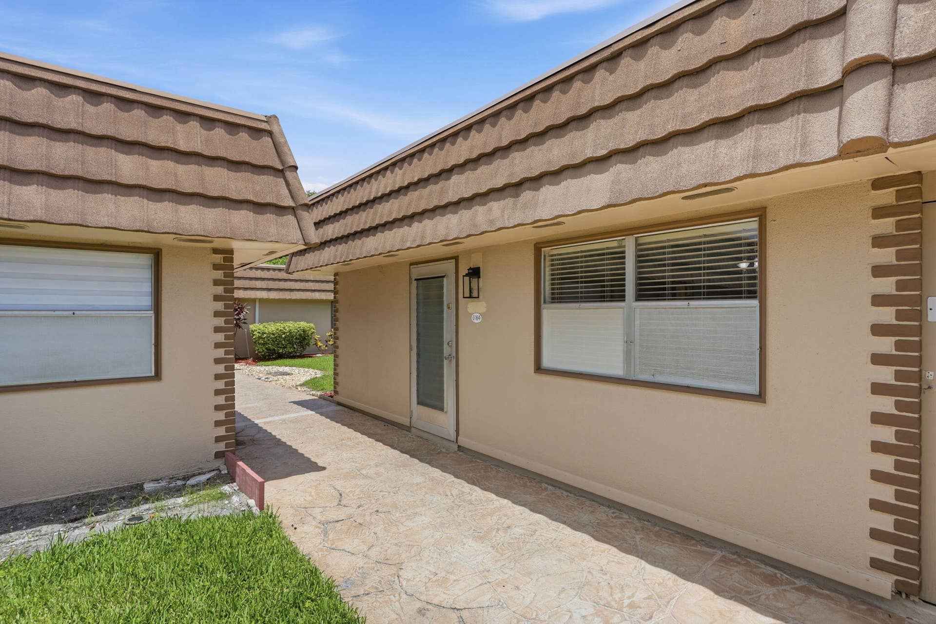 164 Seville G, Delray Beach, FL 33446 2-web-or-mls-0E2A3195