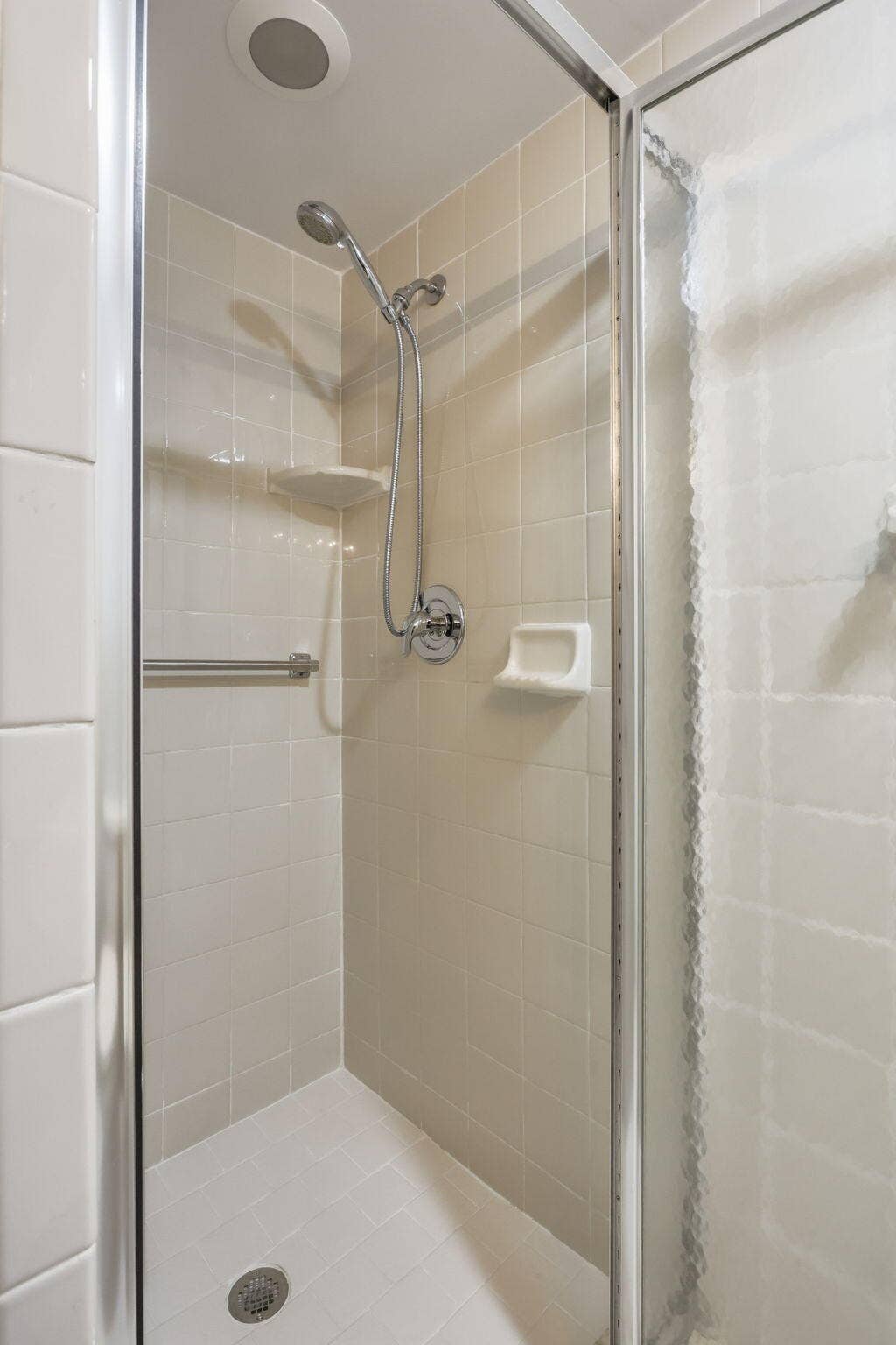 164 Seville G, Delray Beach, FL 33446 17-web-or-mls-0E2A3240