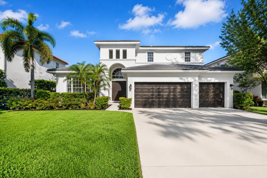 Property photo for 464 Oriole Lane, Jupiter, FL