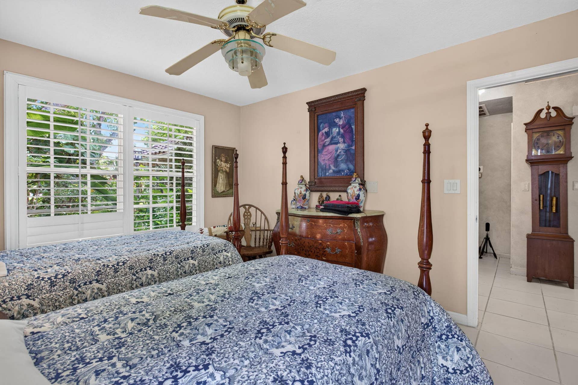 526 Misty Oaks Drive, Pompano Beach, FL 33069 24-web-or-mls-001L5944