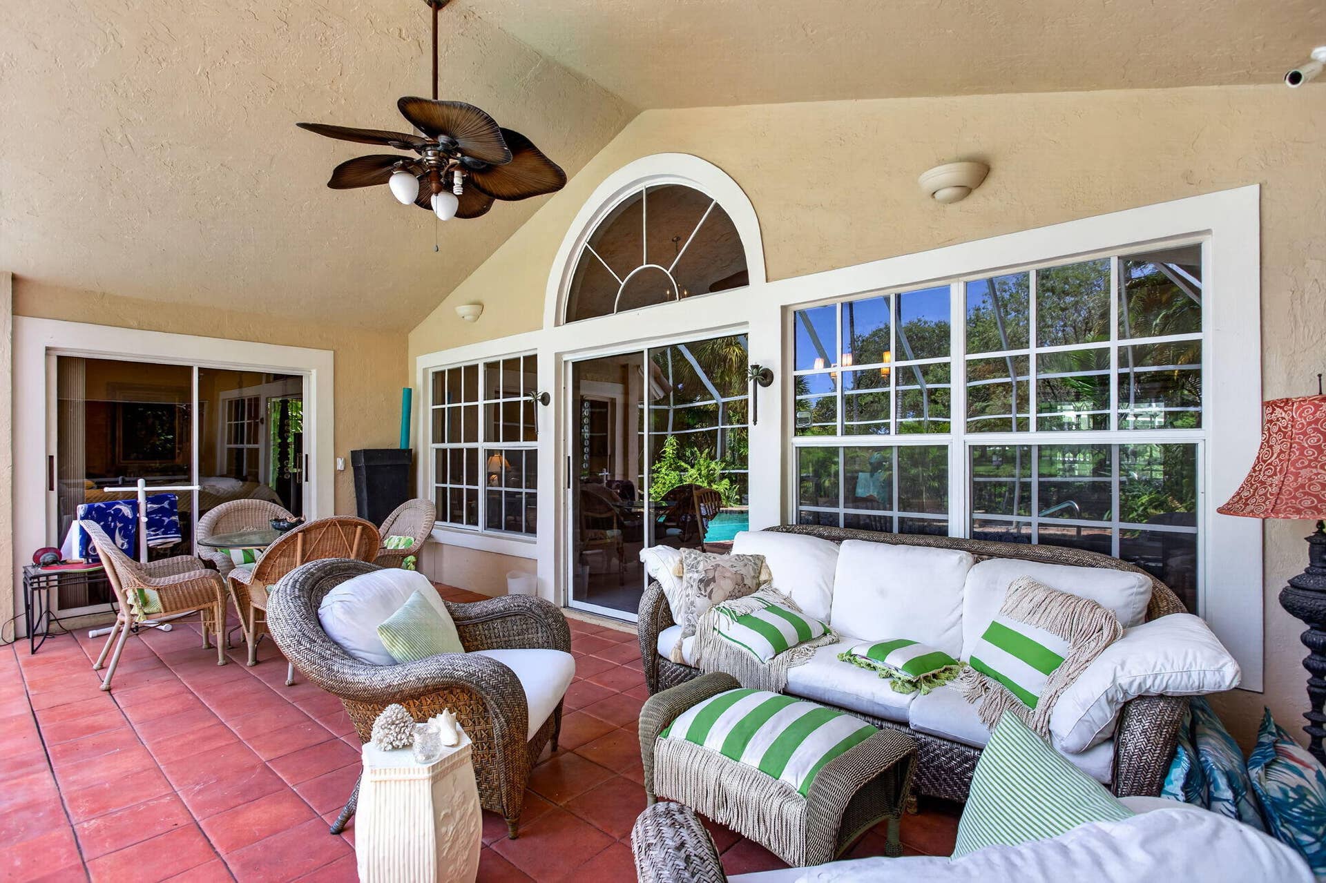 526 Misty Oaks Drive, Pompano Beach, FL 33069 6-web-or-mls-001L5851