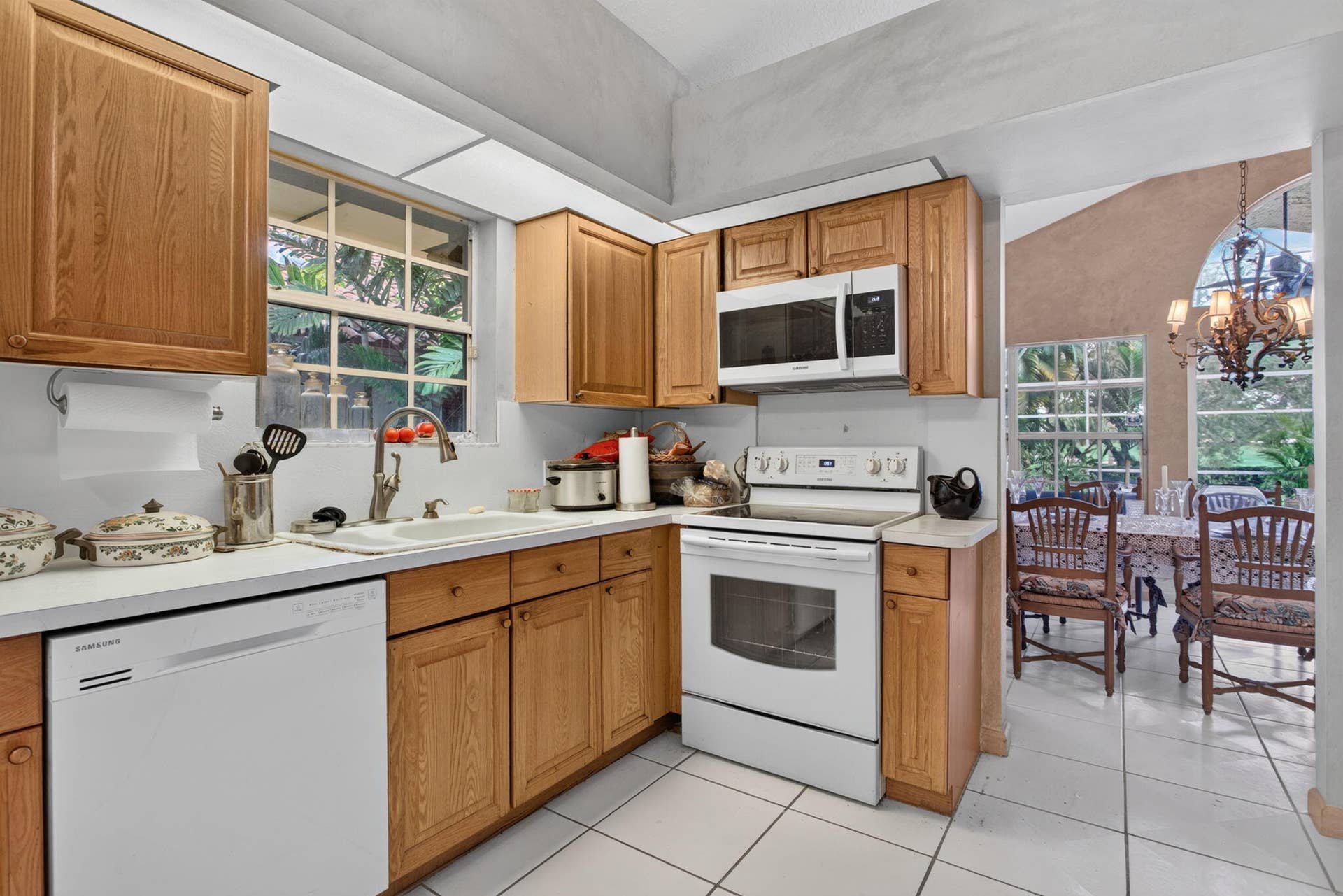 526 Misty Oaks Drive, Pompano Beach, FL 33069 38-web-or-mls-001L6011