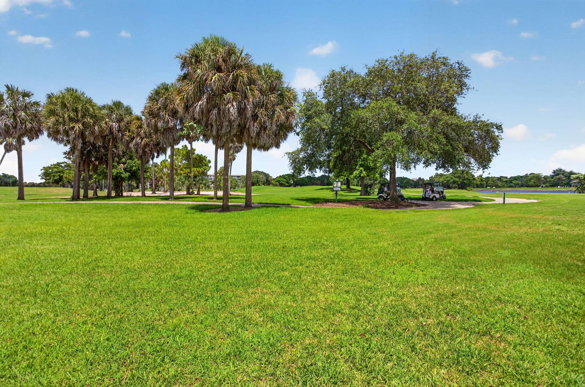 526 Misty Oaks Drive, Pompano Beach, FL 33069 13-web-or-mls-001L5887
