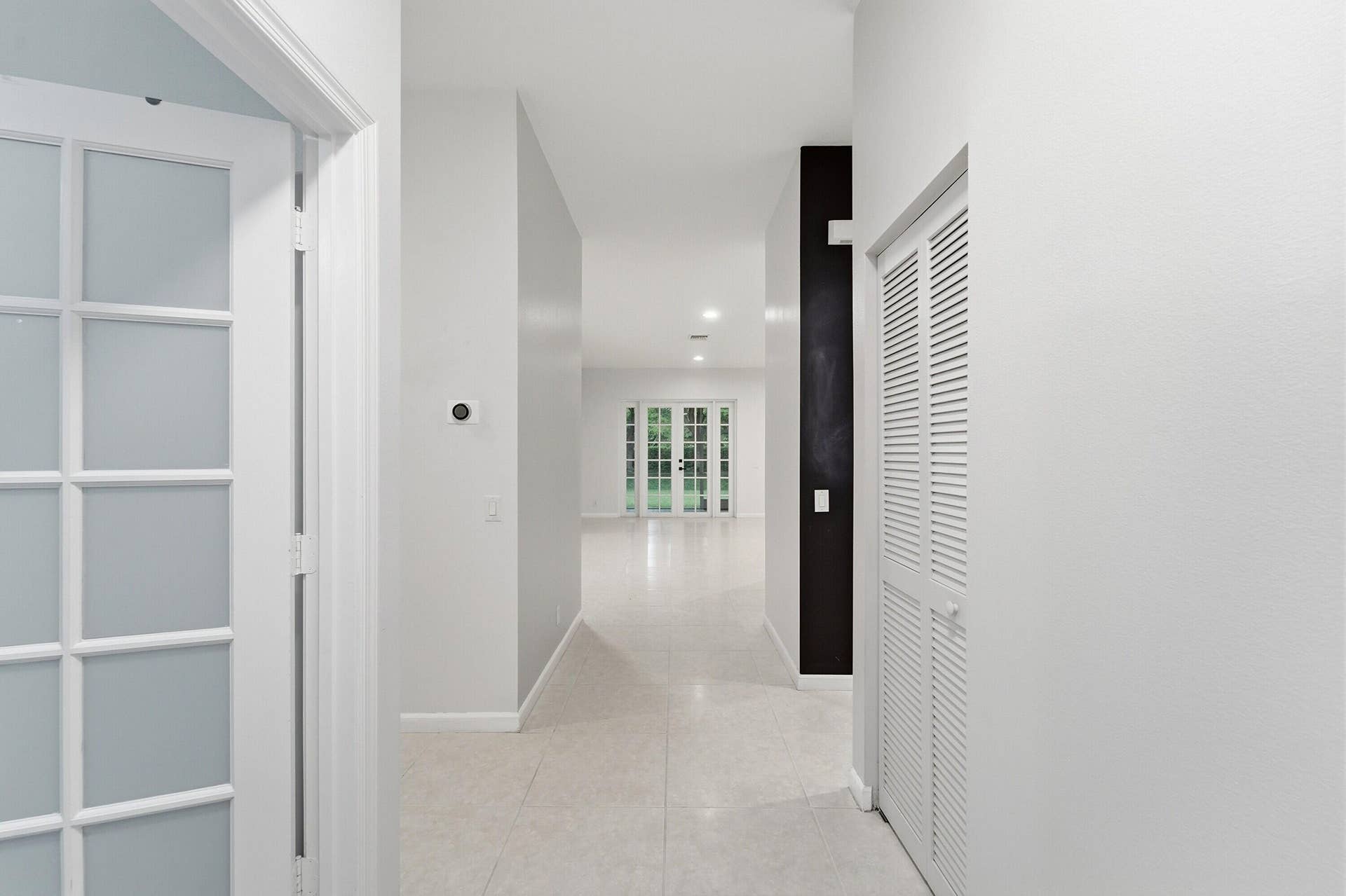 970 Tulip Circle, Weston, FL 33327 05_foyer