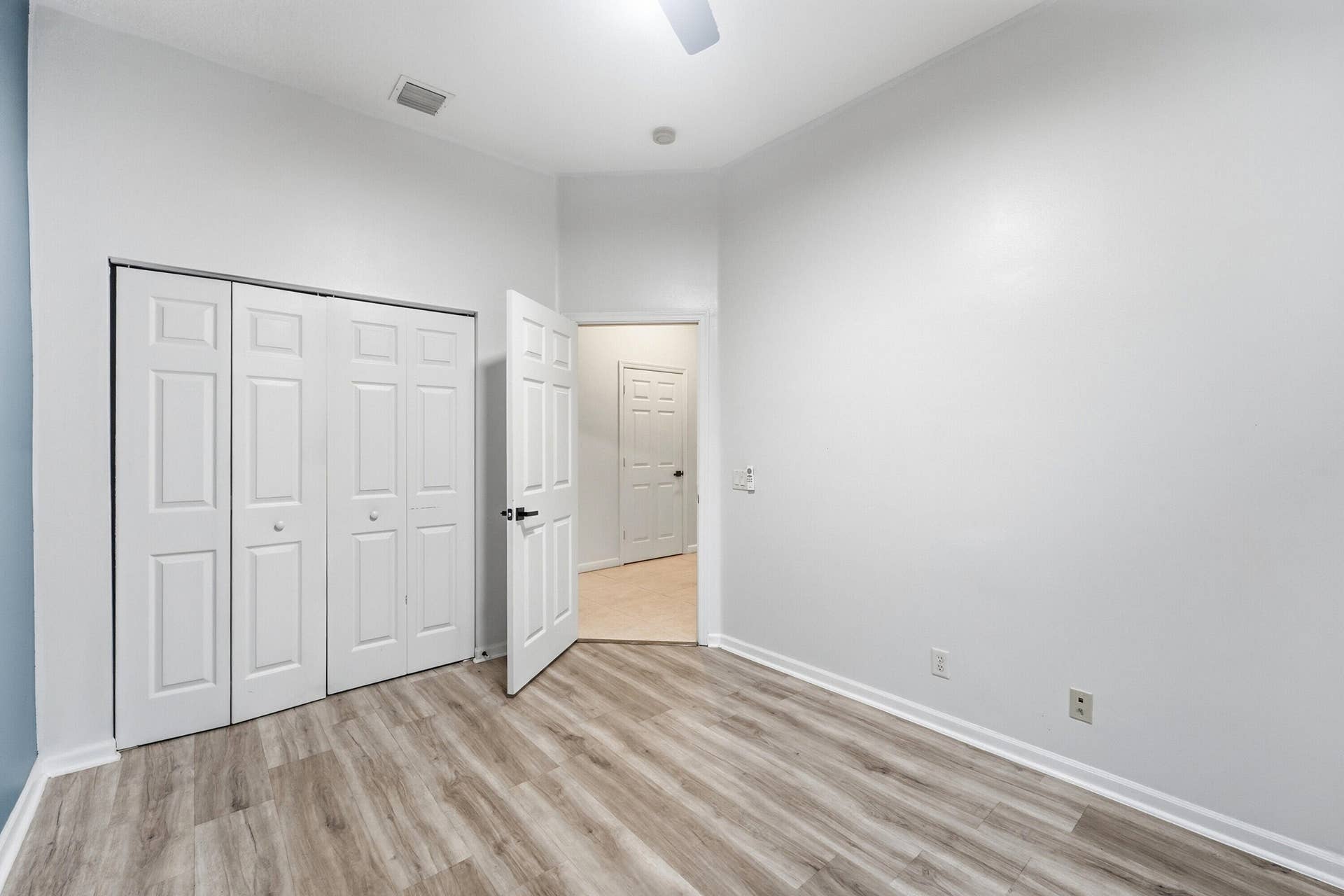 970 Tulip Circle, Weston, FL 33327 10_bedroom