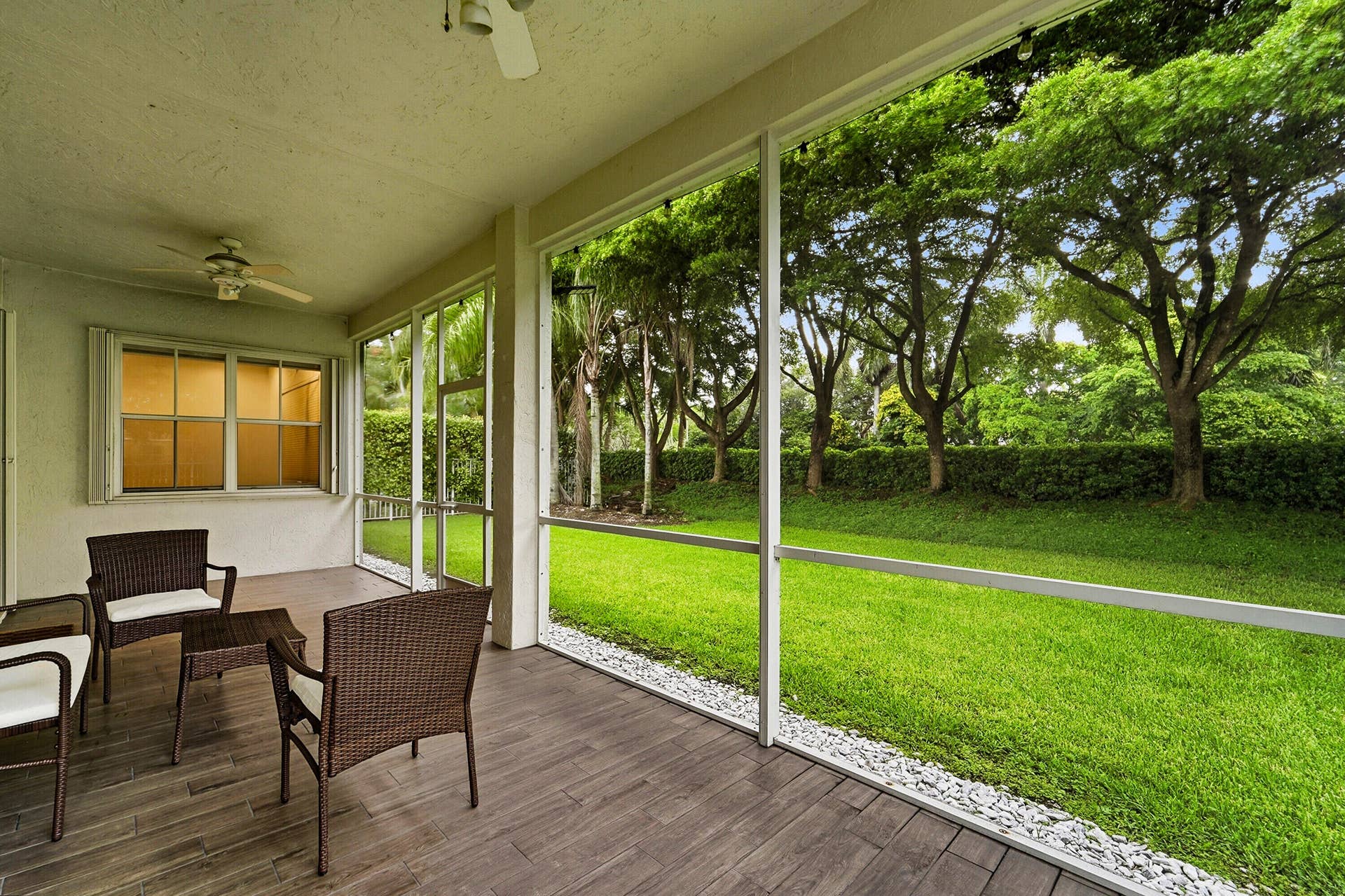 970 Tulip Circle, Weston, FL 33327 33_sun room