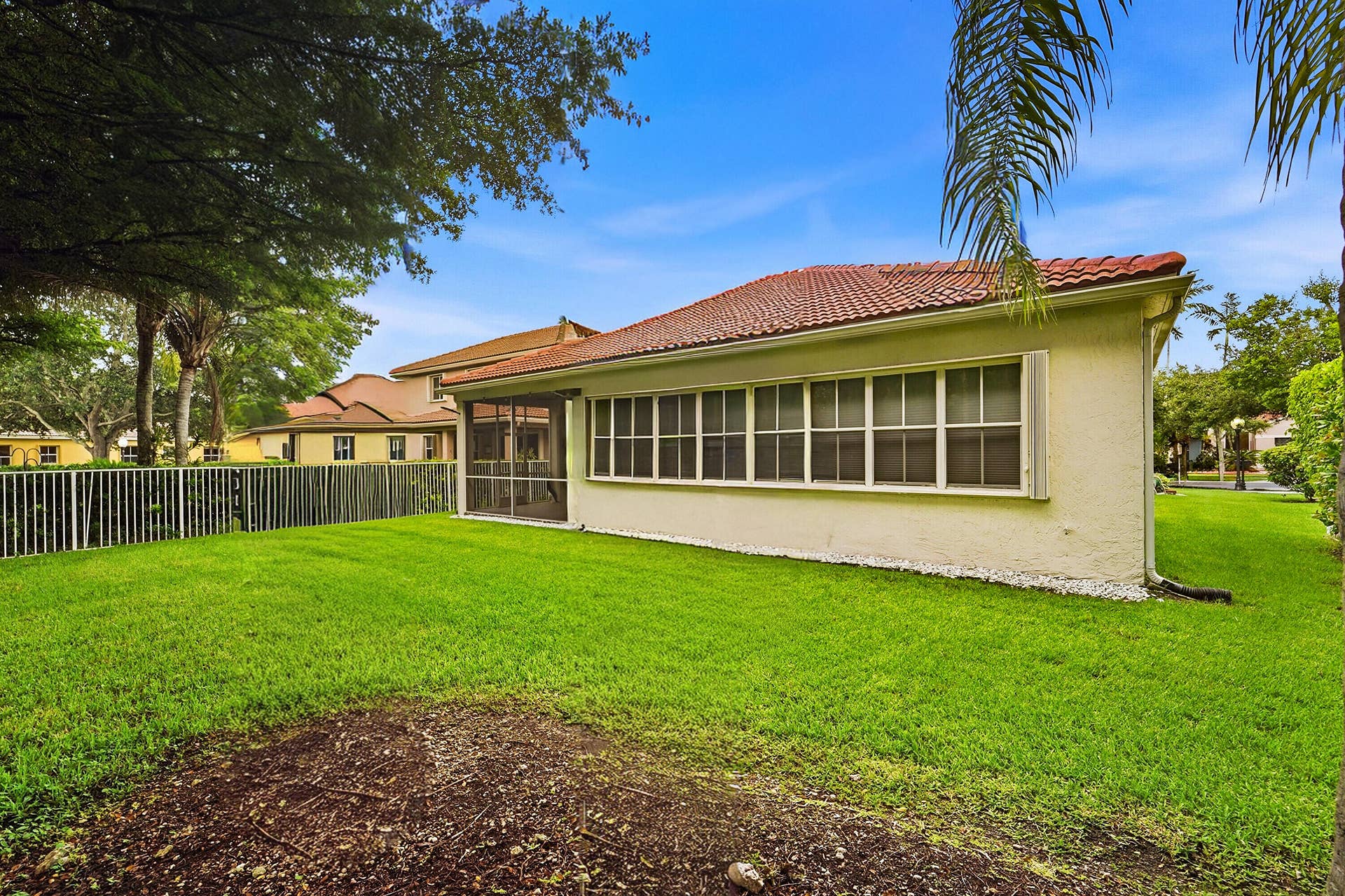 970 Tulip Circle, Weston, FL 33327 36_back