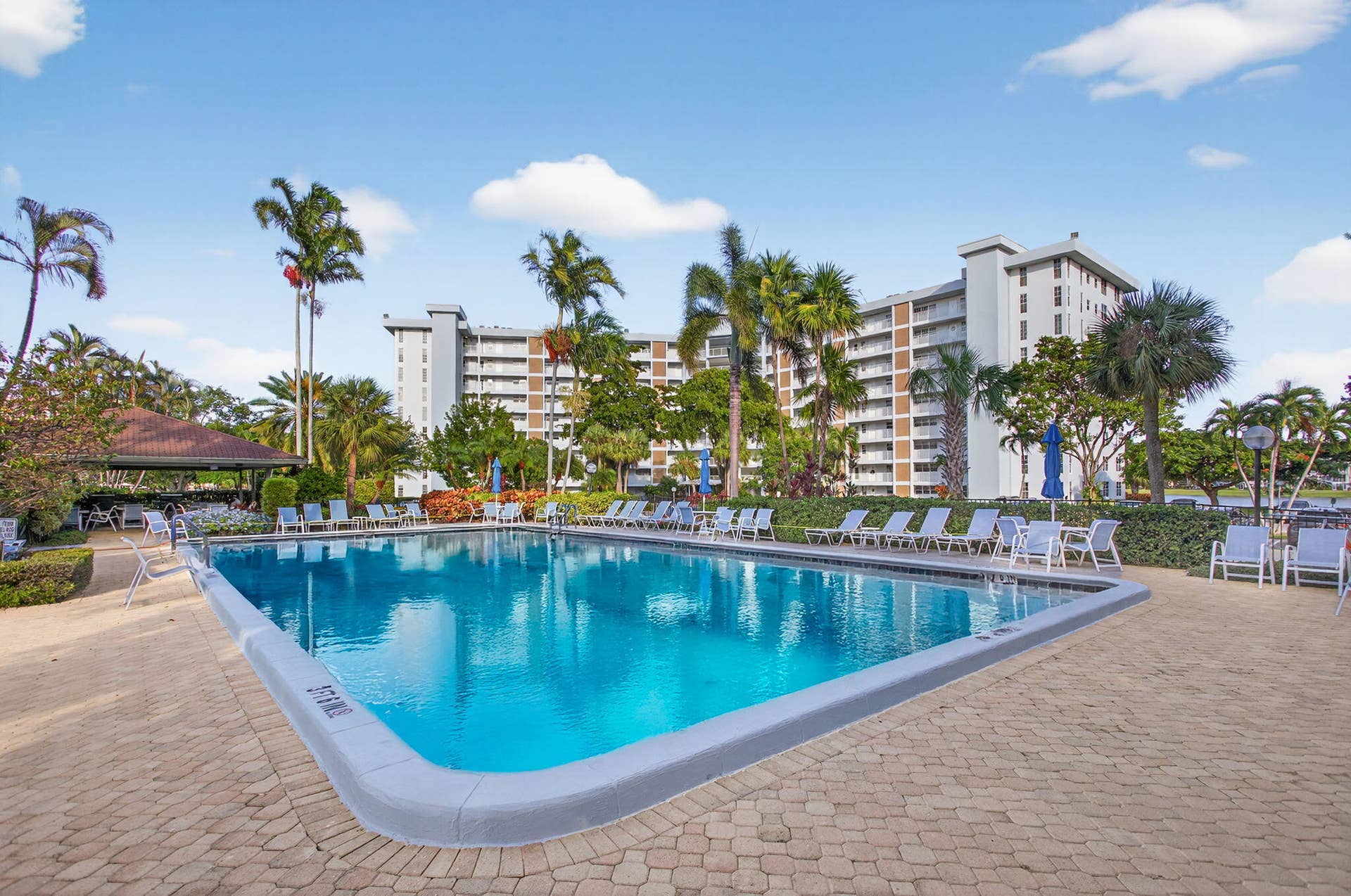 2940 N Course Drive, #903, Pompano Beach, FL 33069 10-web-or-mls-2940-