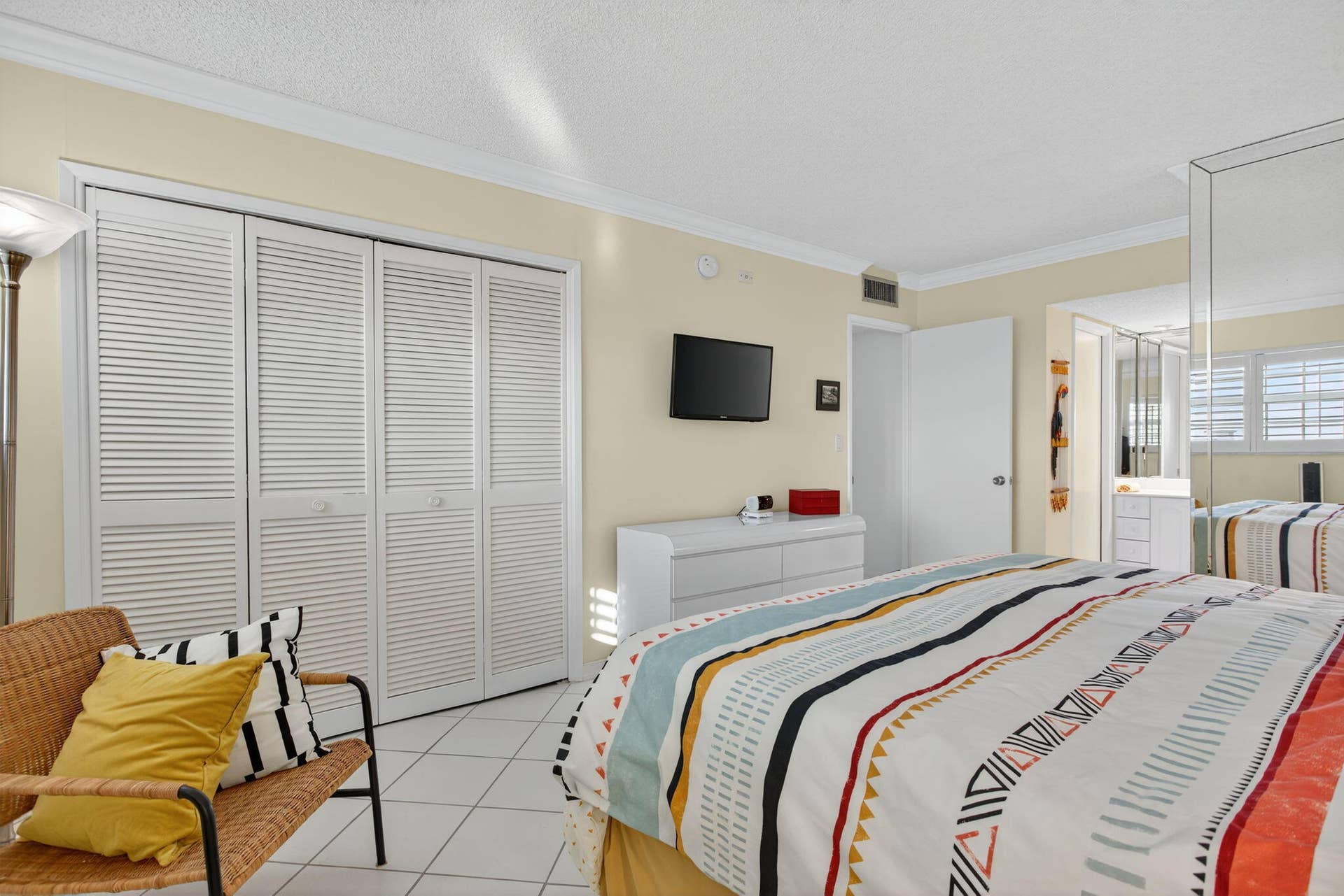 2940 N Course Drive, #903, Pompano Beach, FL 33069 26-web-or-mls-2940-8081