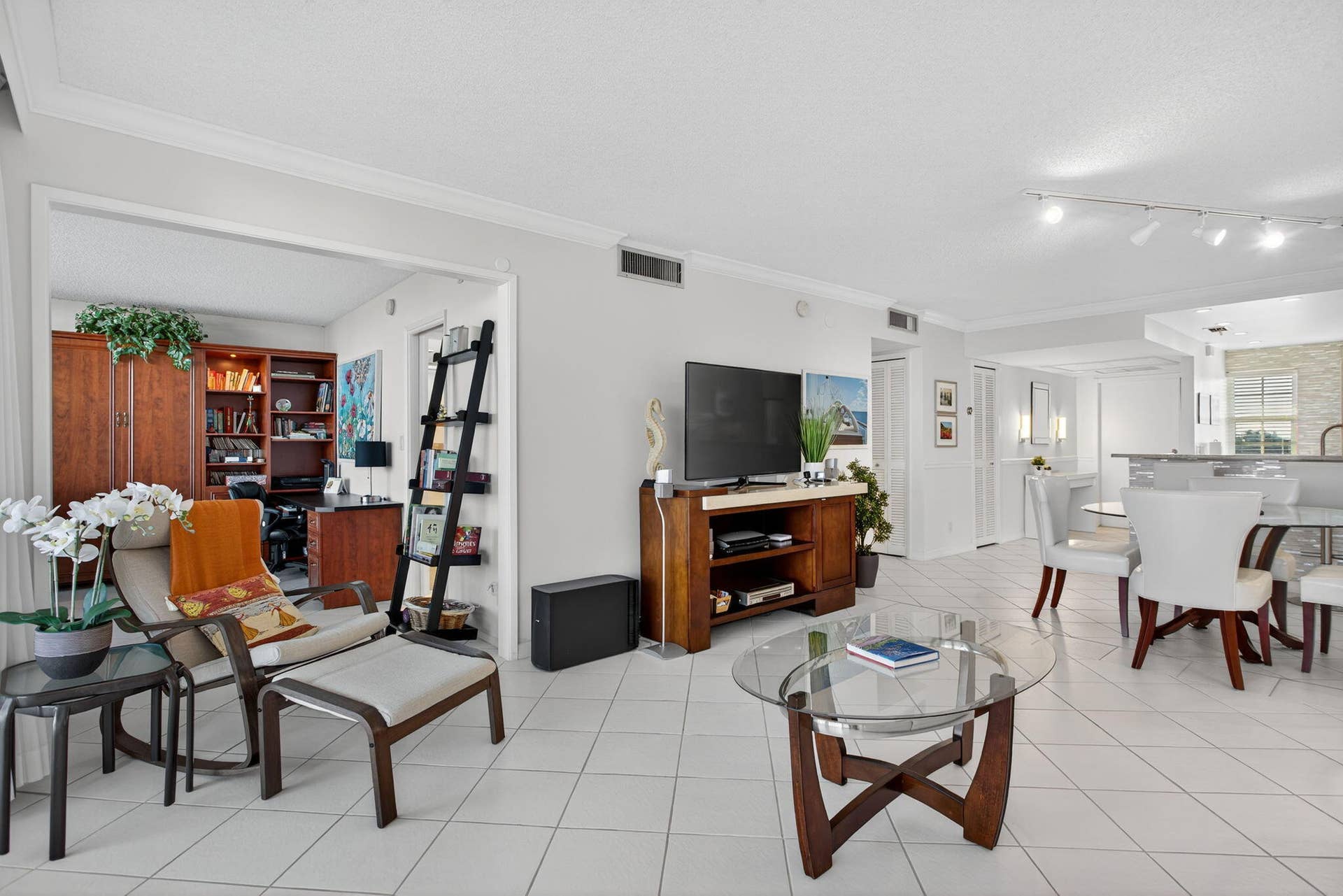 2940 N Course Drive, #903, Pompano Beach, FL 33069 31-web-or-mls-2940-8108