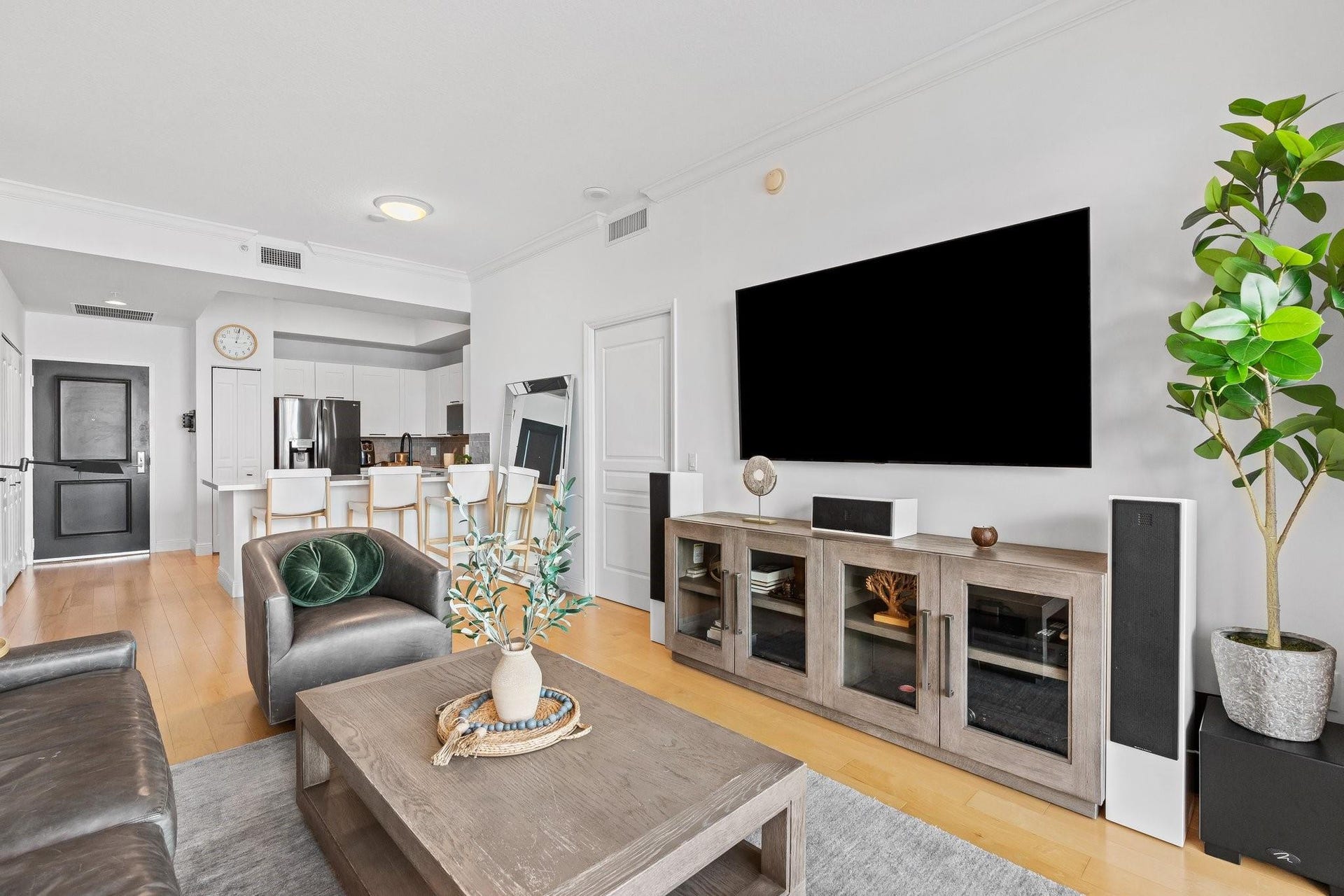 350 SE 2nd Street, #2960, Fort Lauderdale, FL 33301 Living Room