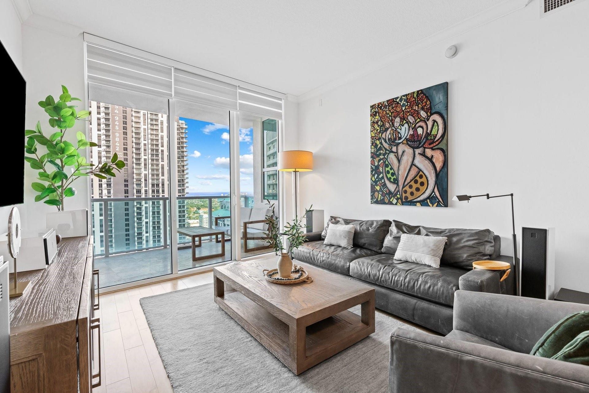 350 SE 2nd Street, #2960, Fort Lauderdale, FL 33301 Living Room
