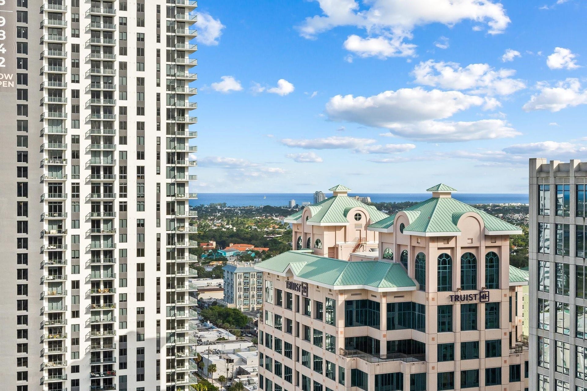350 SE 2nd Street, #2960, Fort Lauderdale, FL 33301 350 Las Olas Place Entrance