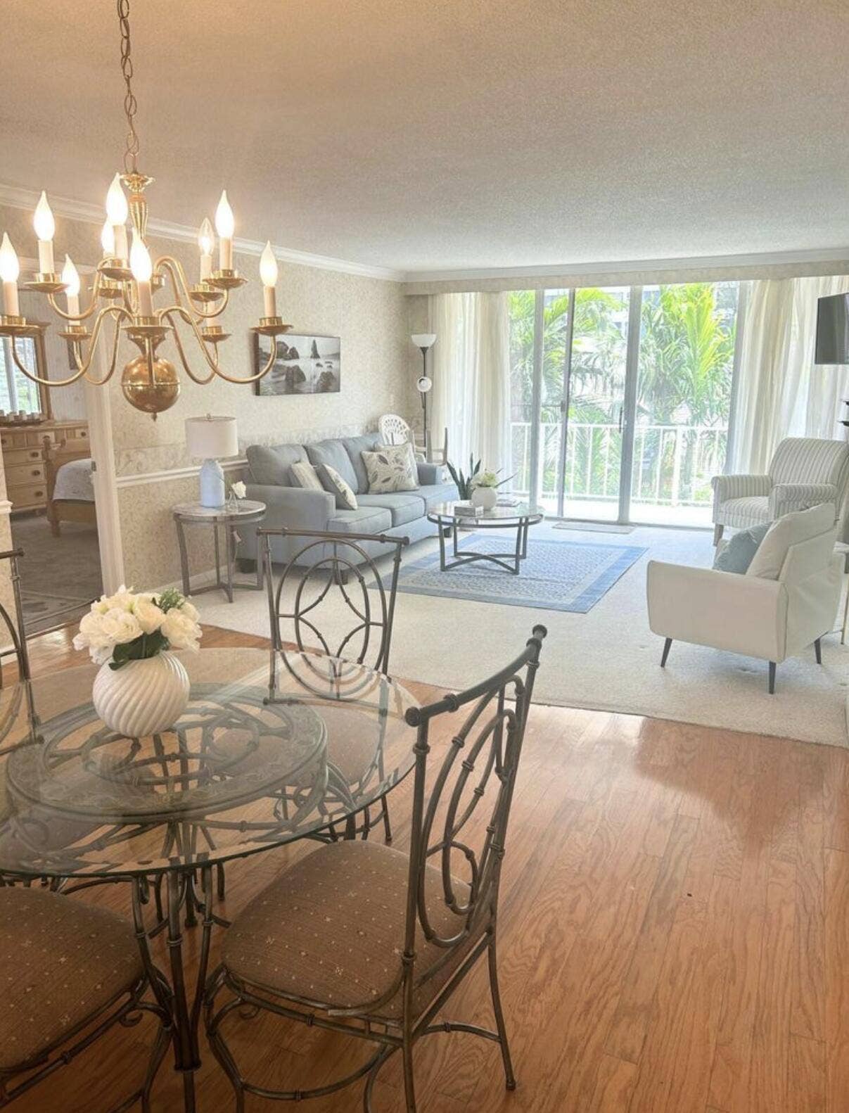 3575 S Ocean Boulevard, #307, South Palm Beach, South Palm Beach, FL 33480 living room