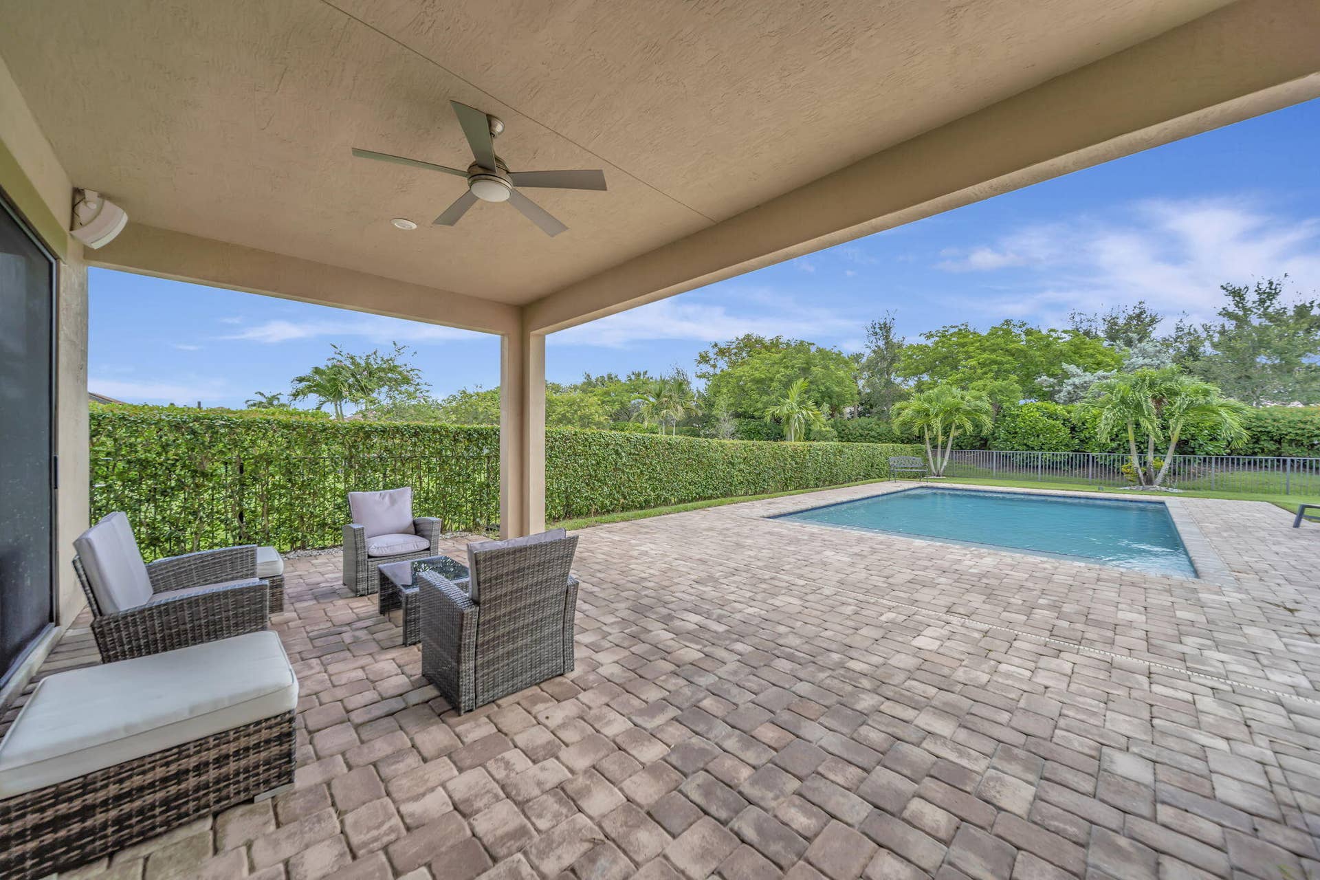 8720 E Baypoint Circle, Parkland, Parkland, FL 33076 covered patio space to stay cool