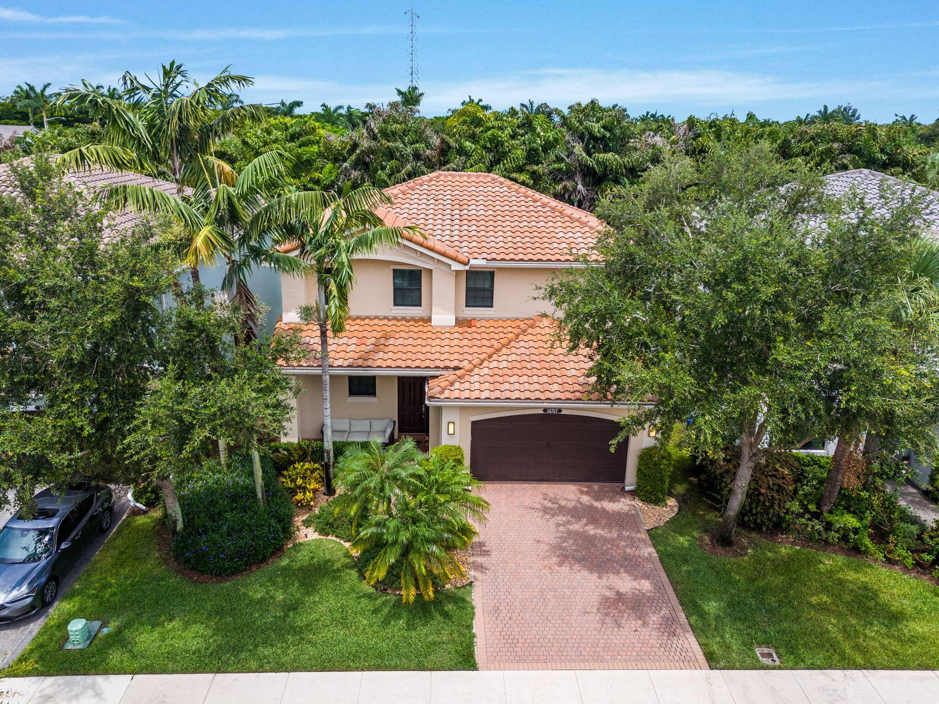 14707 Smokey Citrine Street, Delray Beach, FL 33446 47-web-or-mls-DJI_20260707123549_0002_D