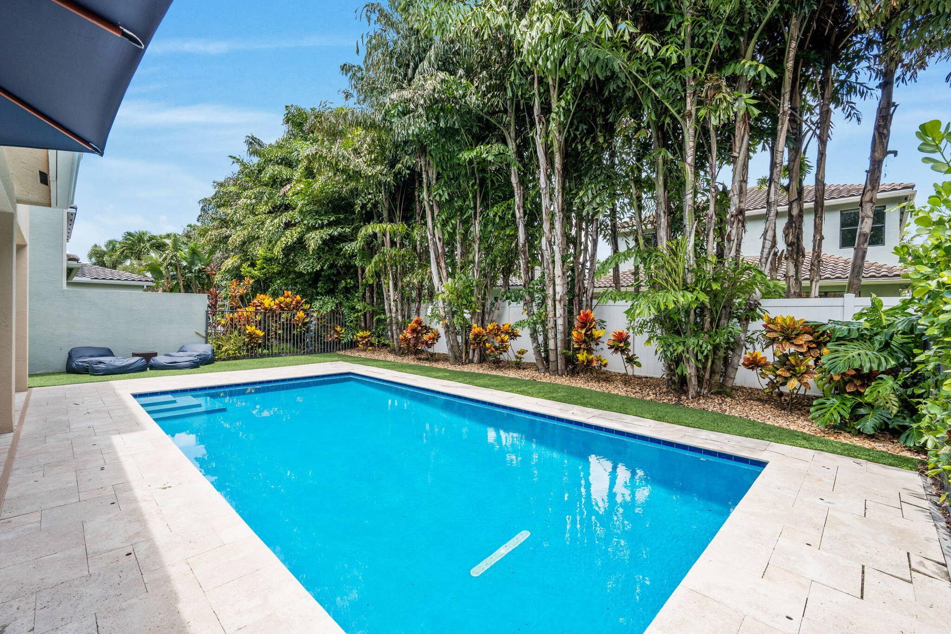 14707 Smokey Citrine Street, Delray Beach, FL 33446 46-web-or-mls-A7400667