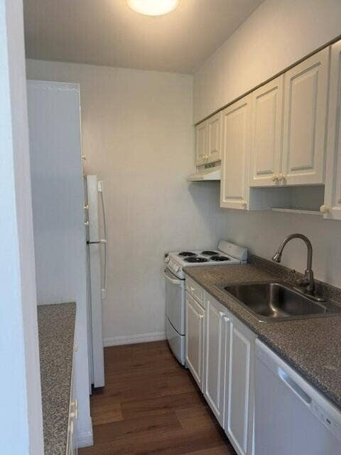1911 NE 8th Court, #225, Fort Lauderdale, FL 33304 # 2