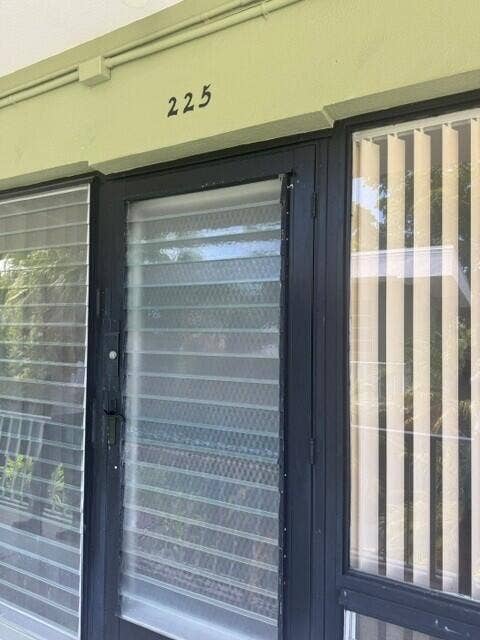 1911 NE 8th Court, #225, Fort Lauderdale, FL 33304 # 1