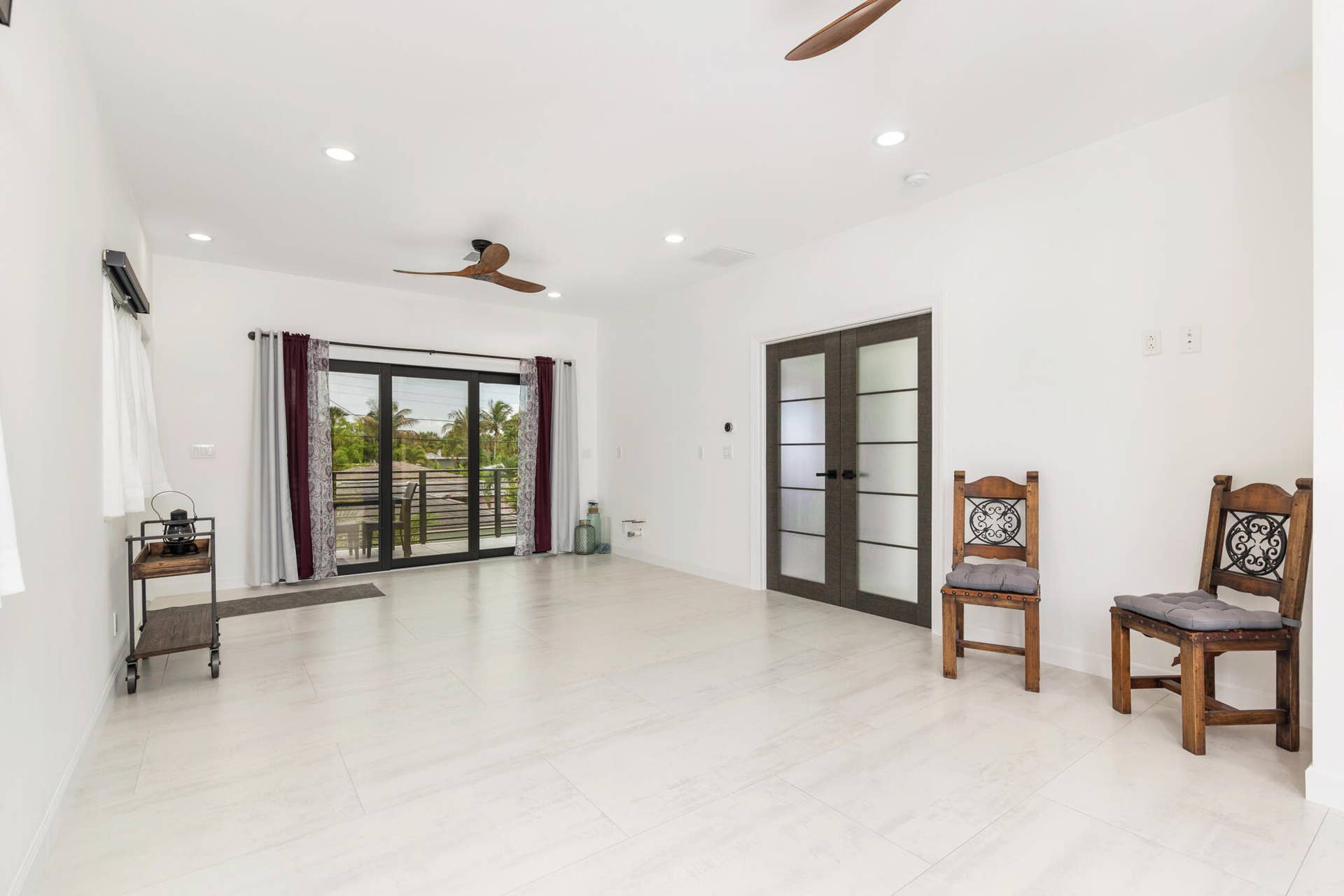 Upstairs Primary Bedroom