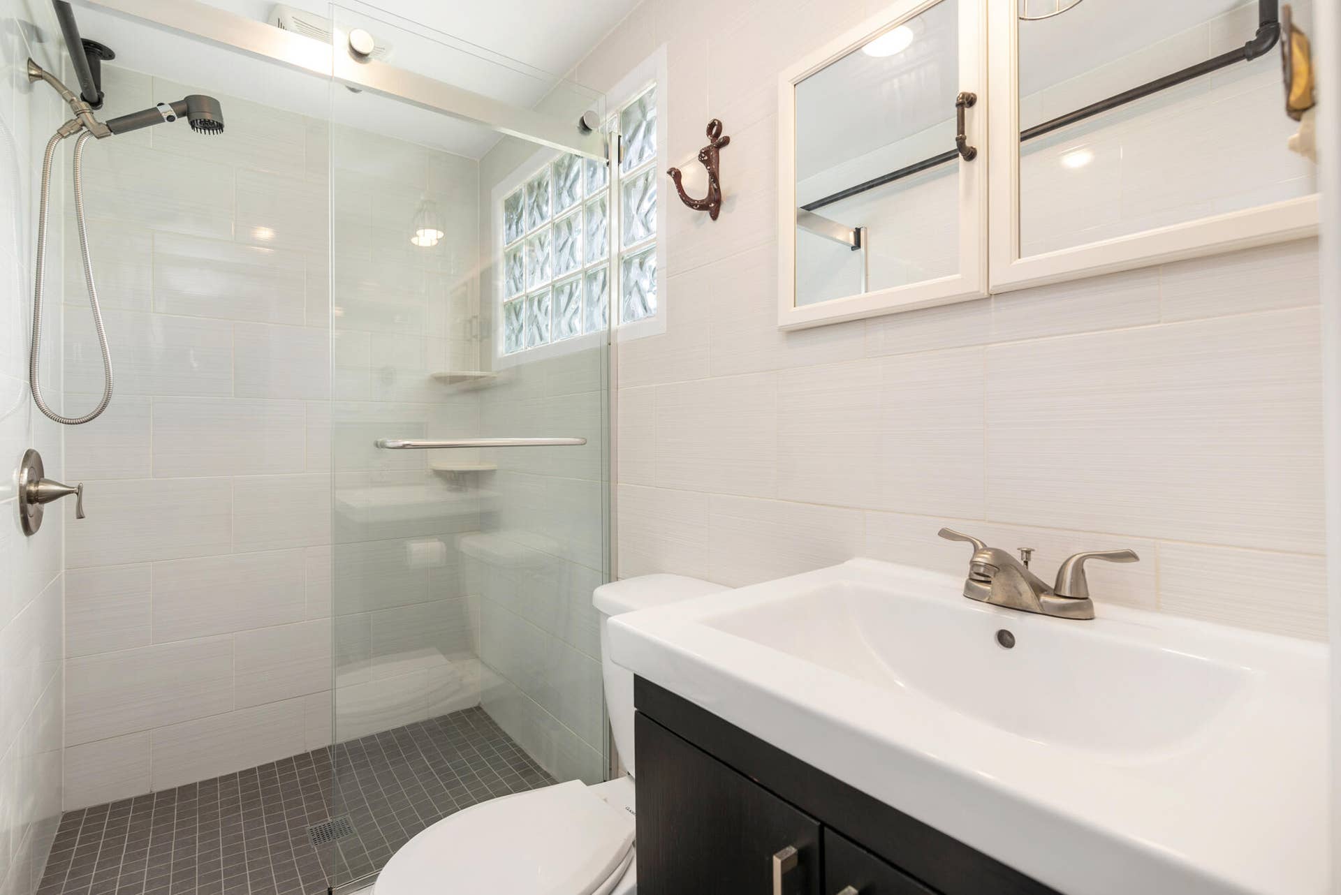 Cottage Bath