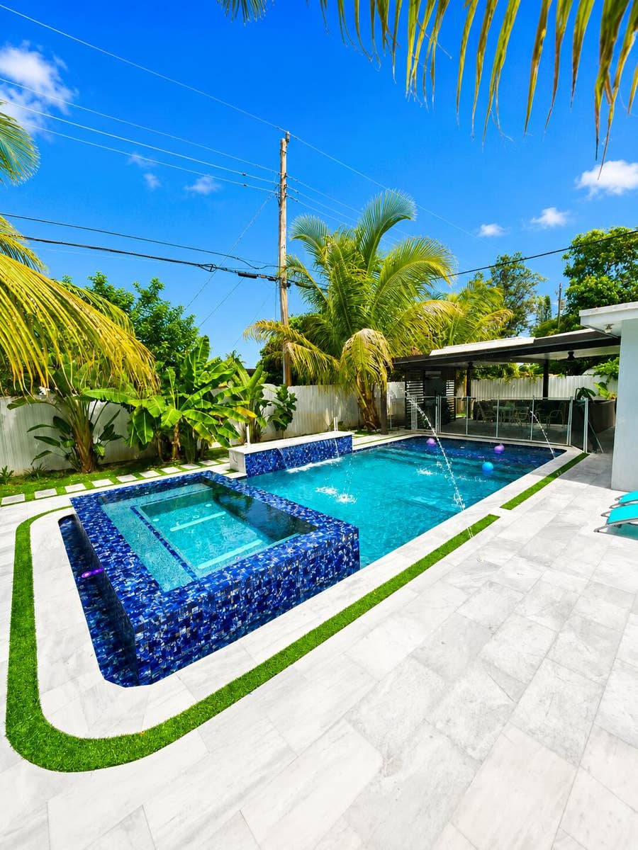 Property photo for 1902 Baythorne Road, West Palm Beach, FL