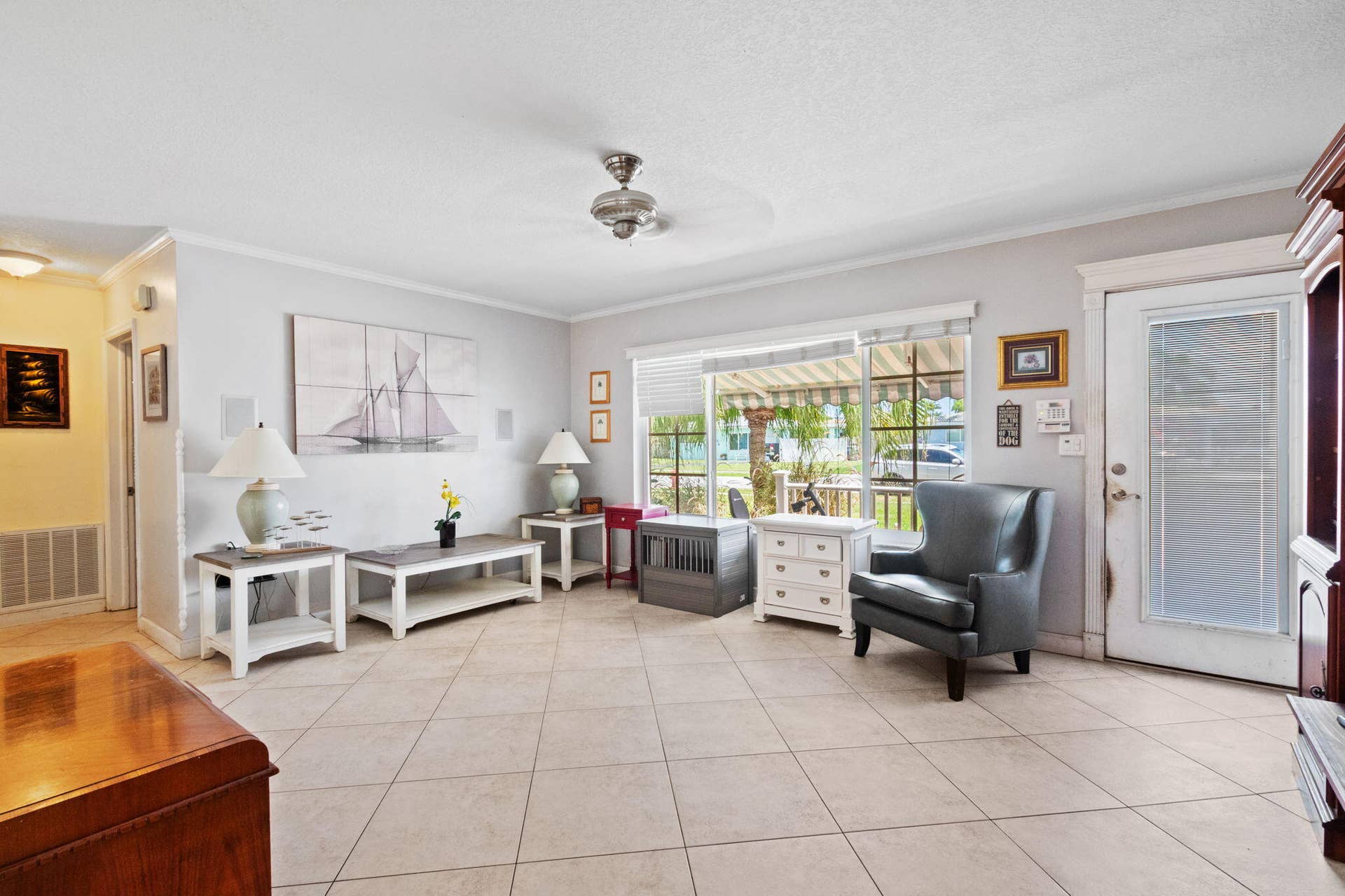 349 SW 14th Court, Pompano Beach, FL 33060 4-web-or-mls-349-sw-14th-ct