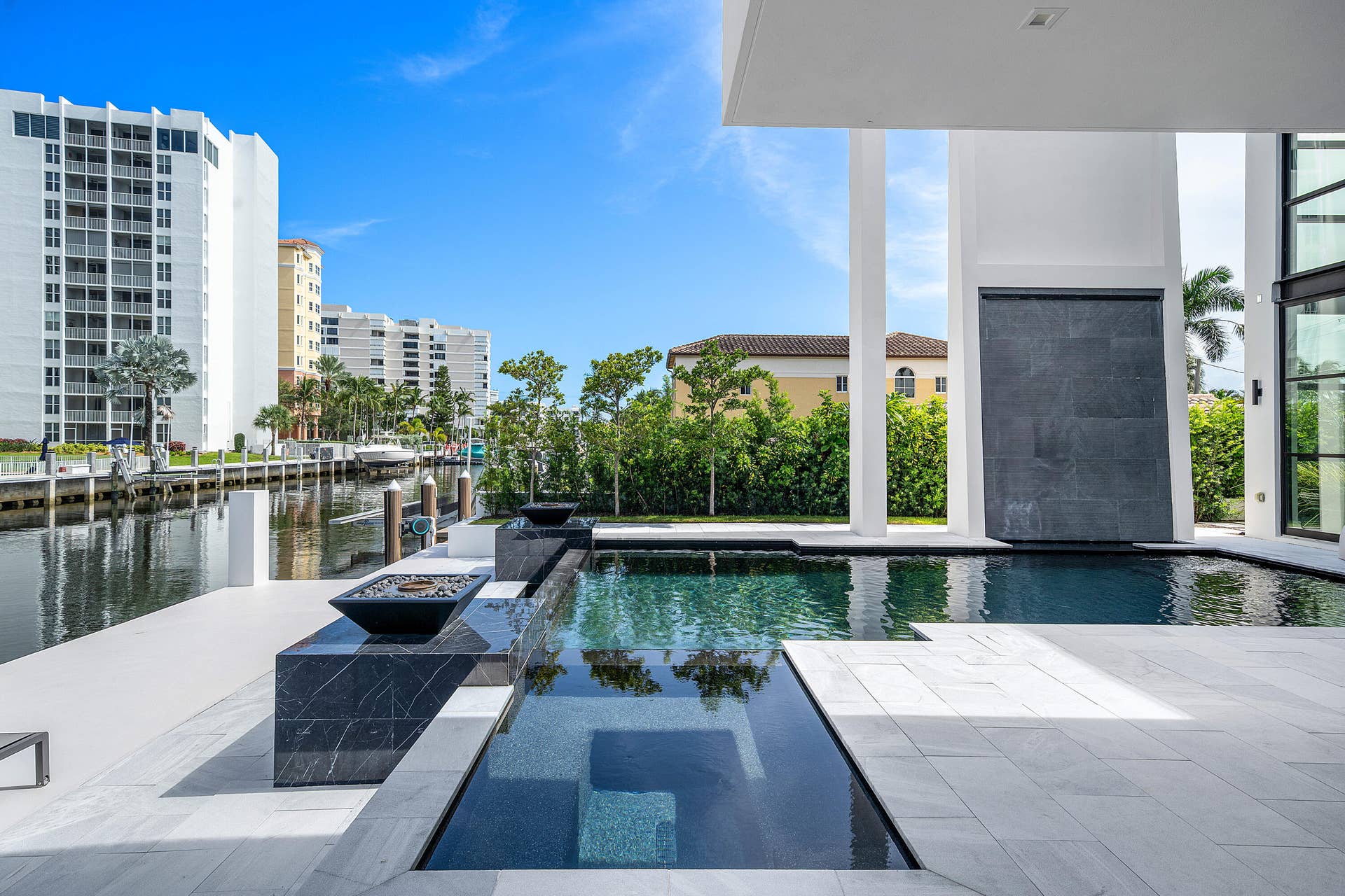 1670 E Terra Mar Drive, Lauderdale By The Sea, FL 33062 057-1670EastTerraMarDrive-PompanoBeach-F