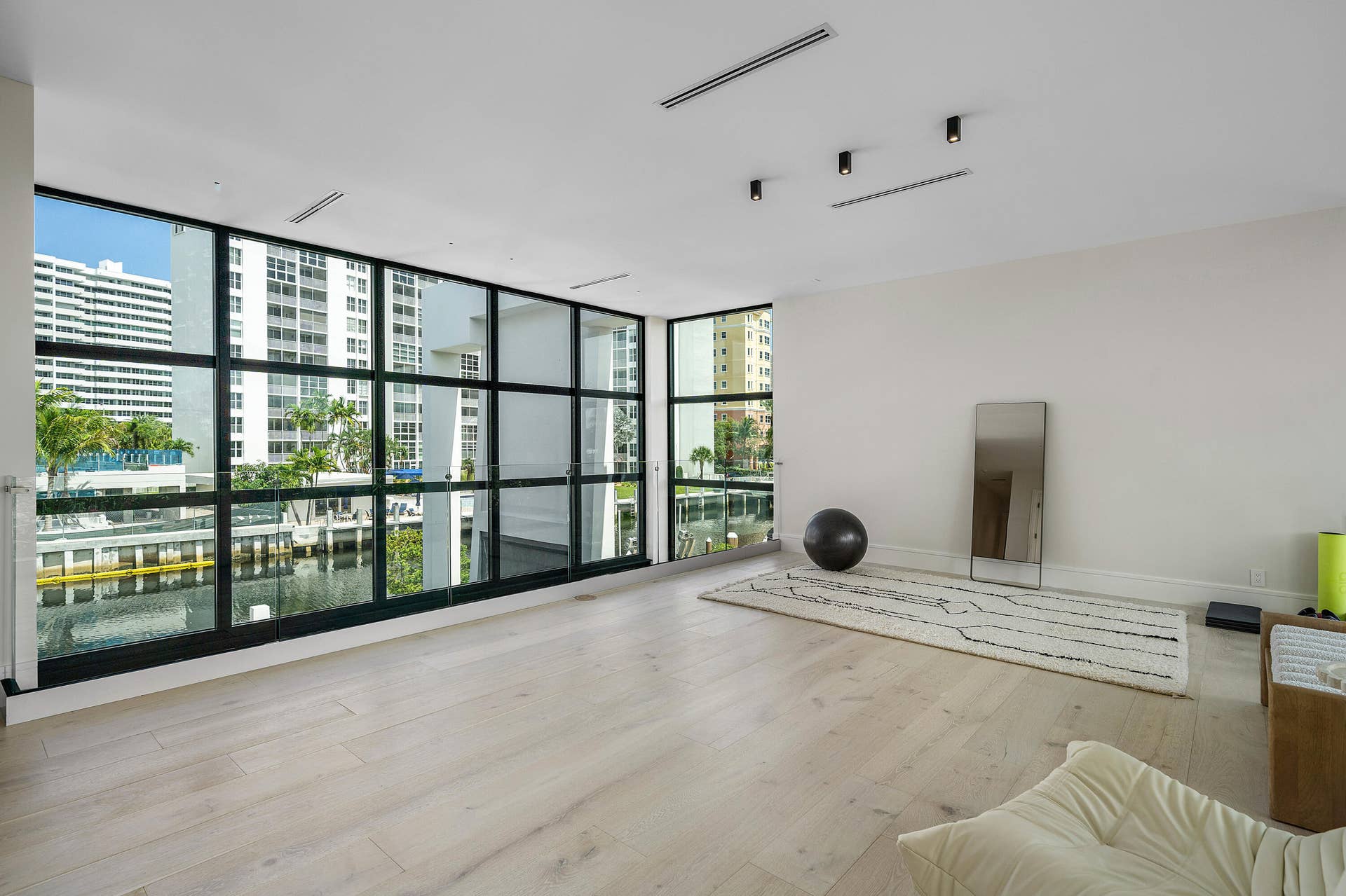 1670 E Terra Mar Drive, Lauderdale By The Sea, FL 33062 037-1670EastTerraMarDrive-PompanoBeach-F