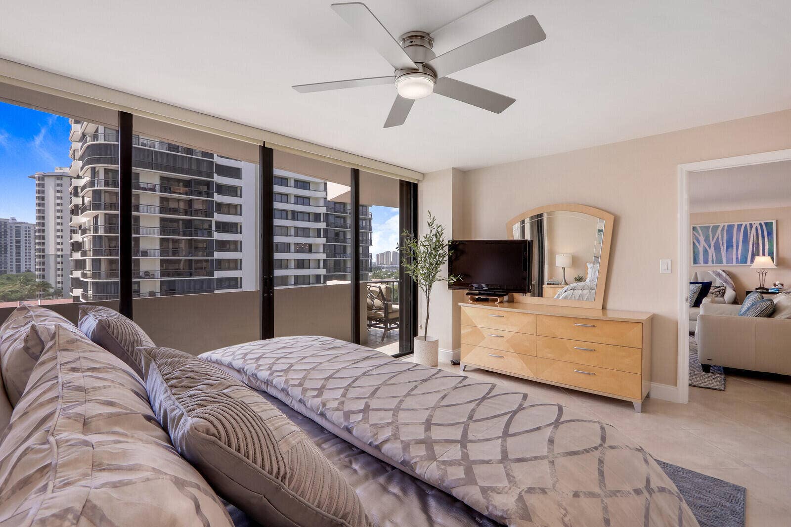 4200 N Ocean Drive, #2-802, Singer Island, FL 33404 20_Image_20_mls