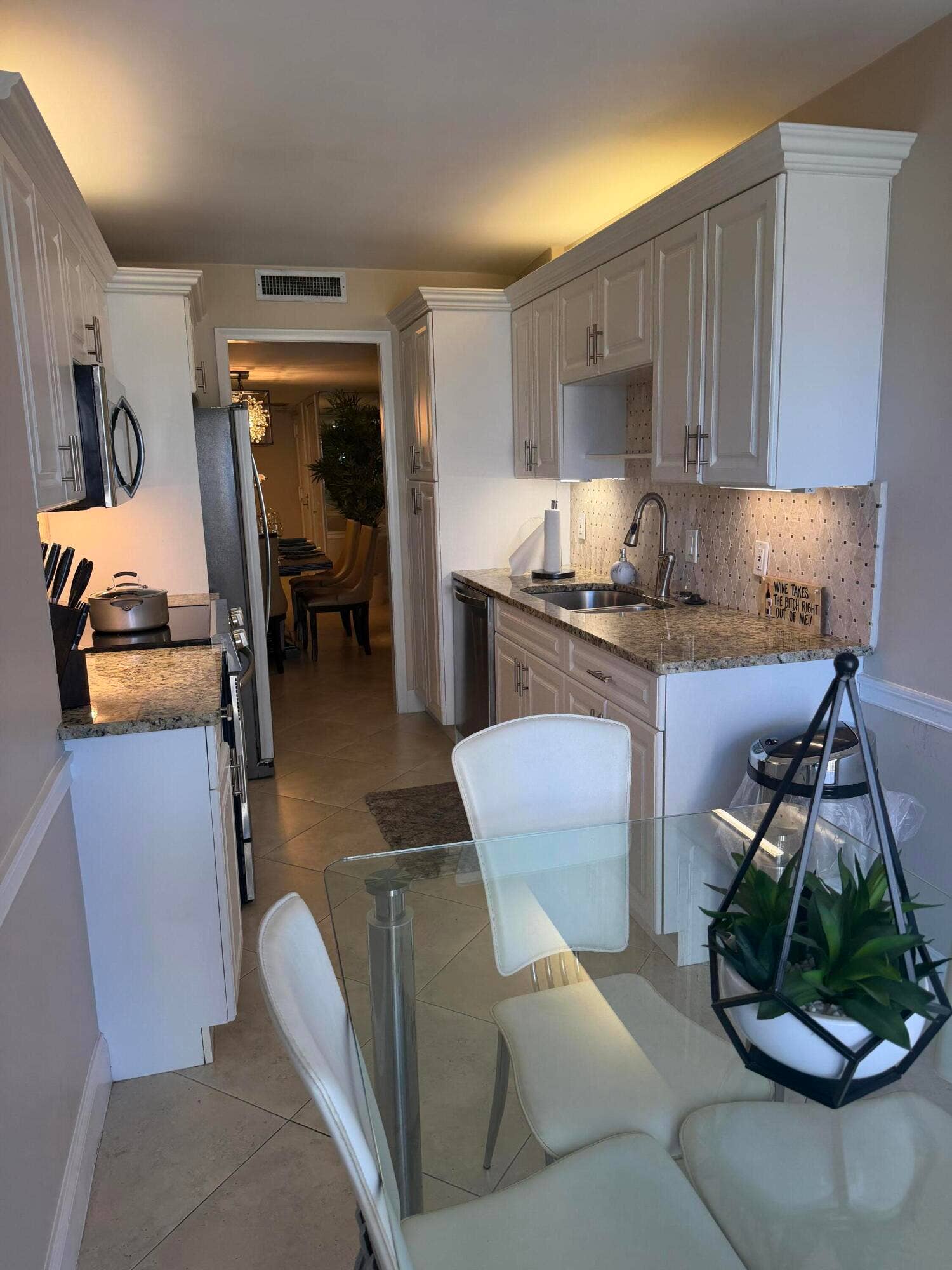 4200 N Ocean Drive, #2-802, Singer Island, FL 33404 New applainces