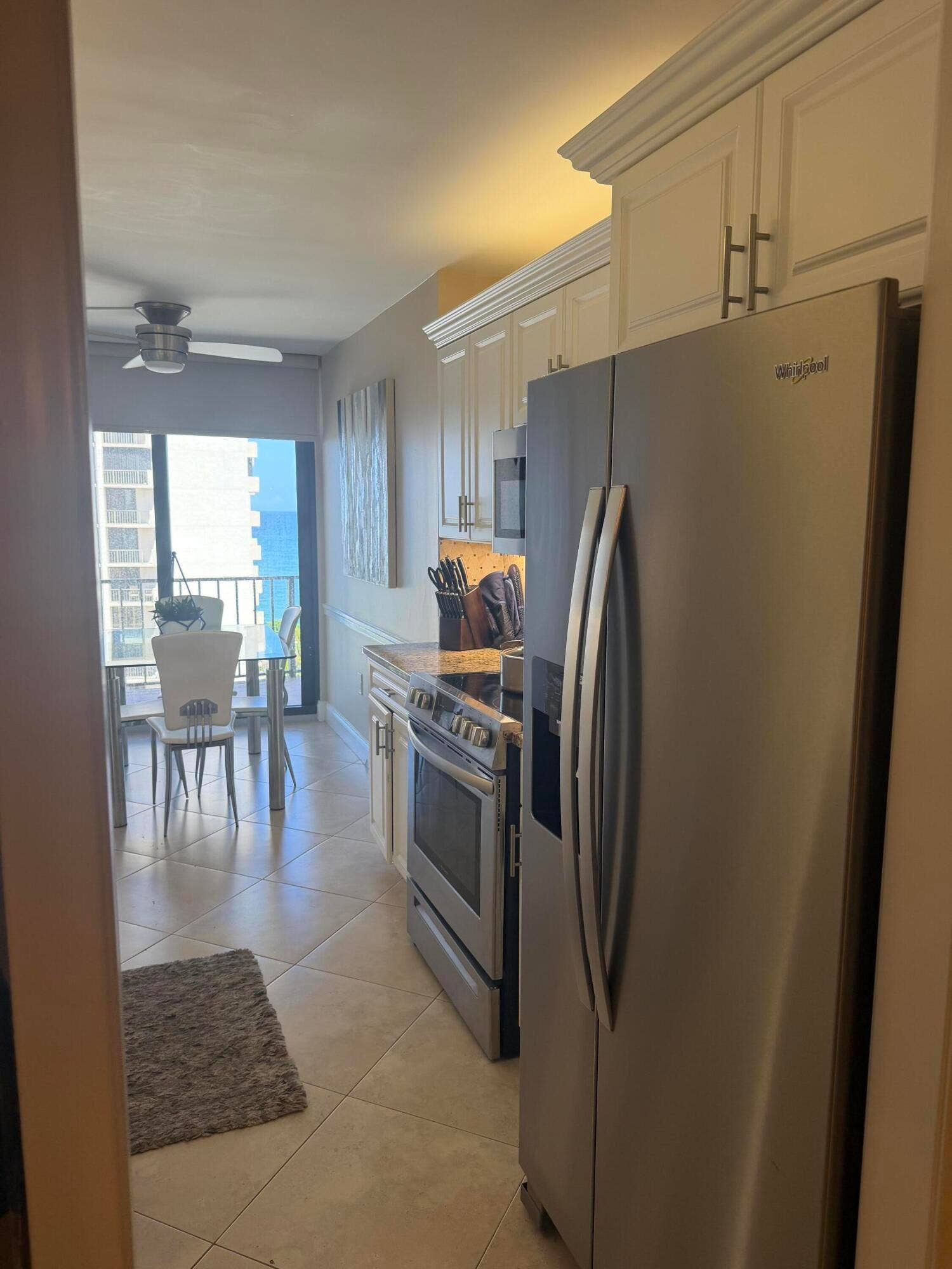 4200 N Ocean Drive, #2-802, Singer Island, FL 33404 New applainces