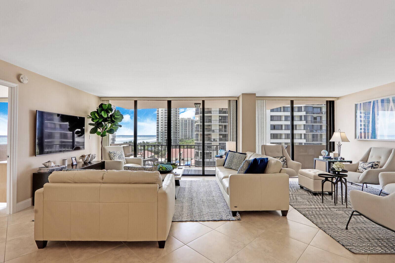 4200 N Ocean Drive, #2-802, Singer Island, FL 33404 02_Image_2_mls