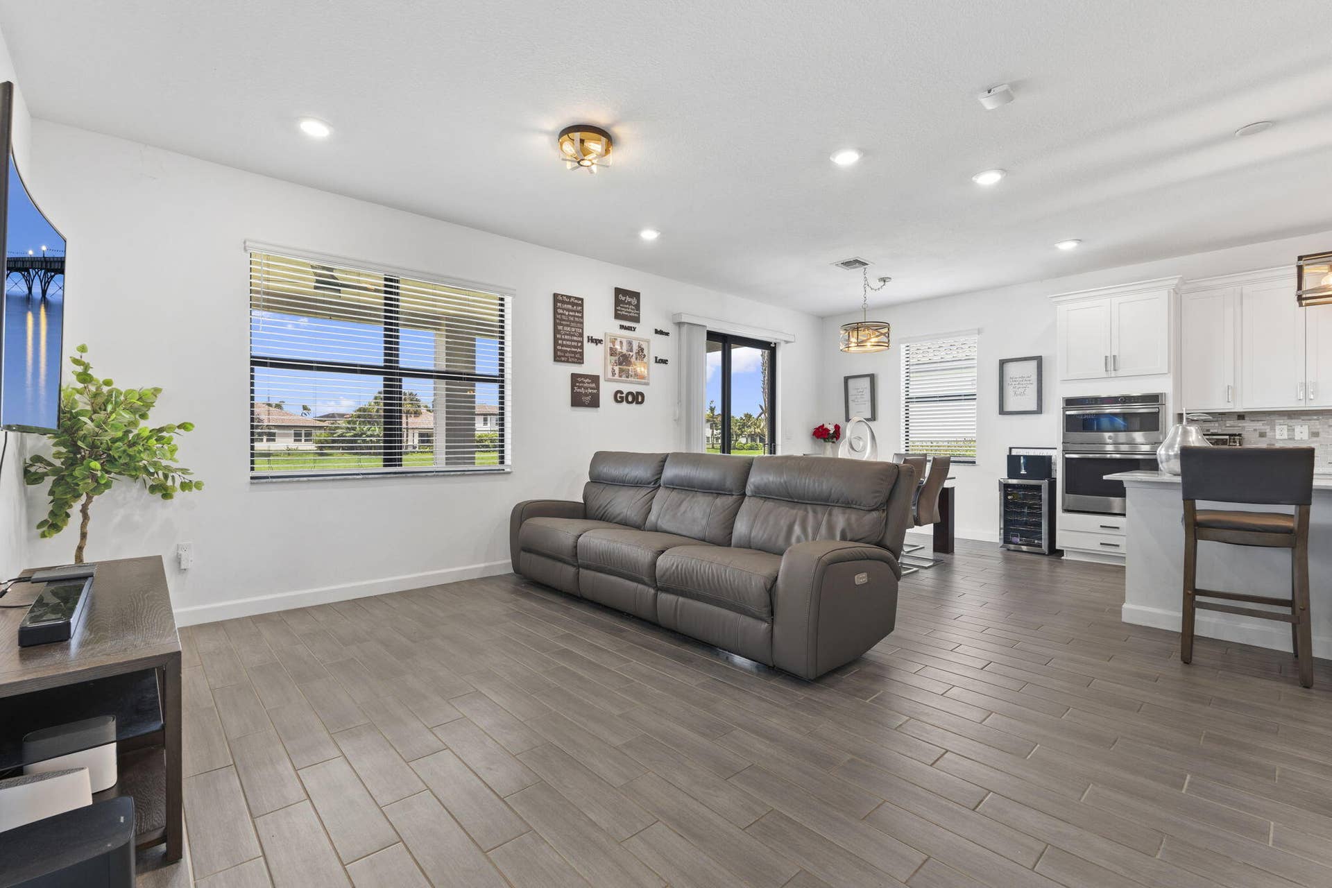 3124 Streng Lane, Royal Palm Beach, FL 33411 24-web-or-mls-DSC03190