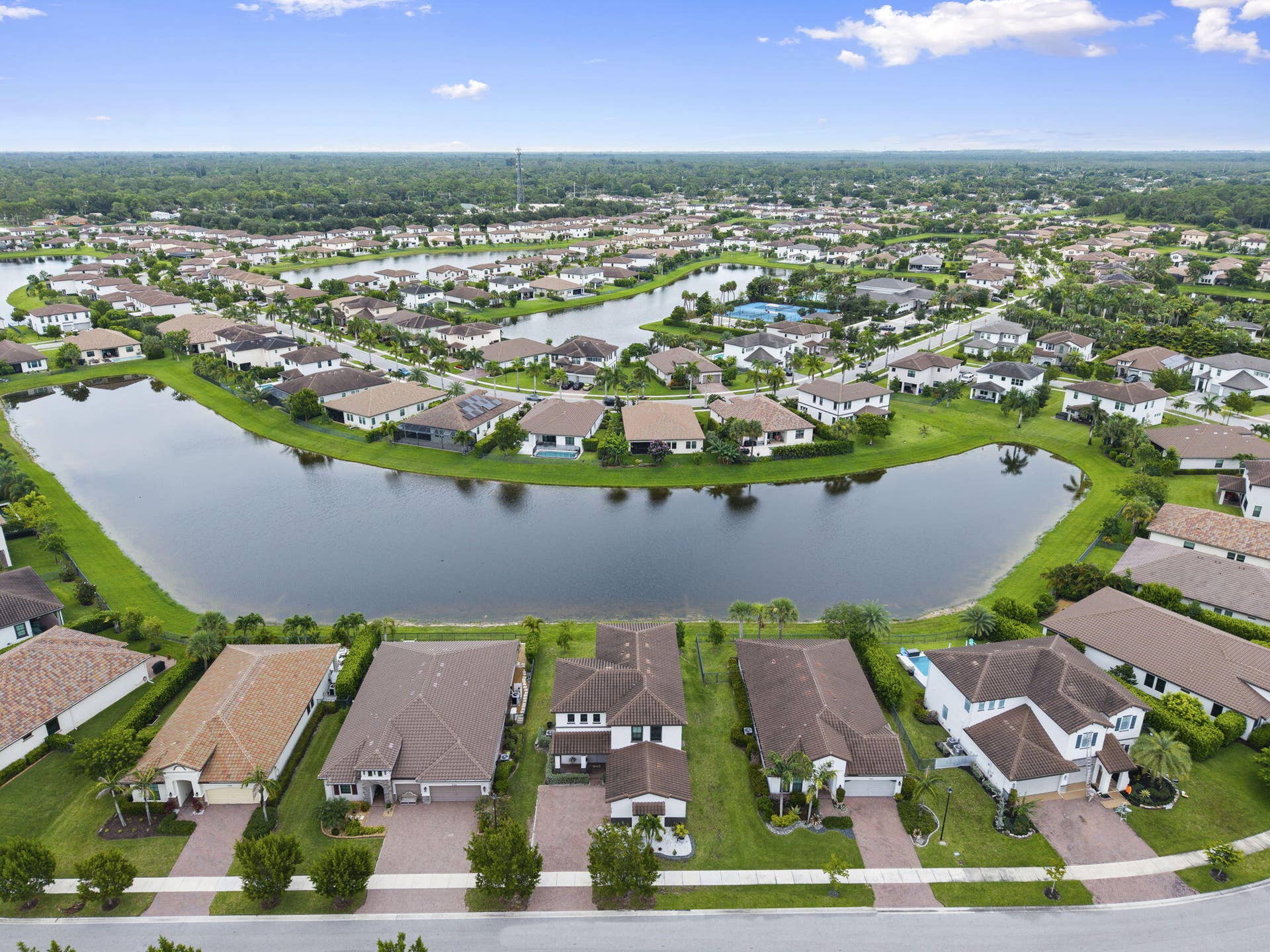 3124 Streng Lane, Royal Palm Beach, FL 33411 9-web-or-mls-DJI_20260707143154_0038_D