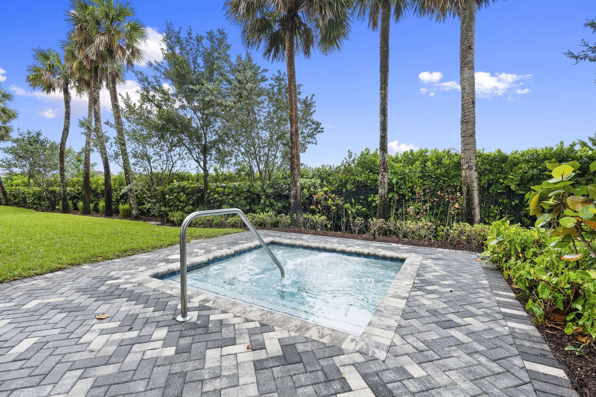 3124 Streng Lane, Royal Palm Beach, FL 33411 63-web-or-mls-DSC03456