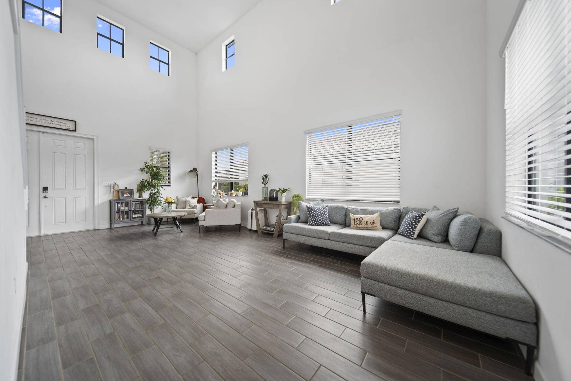 3124 Streng Lane, Royal Palm Beach, FL 33411 32-web-or-mls-DSC03255
