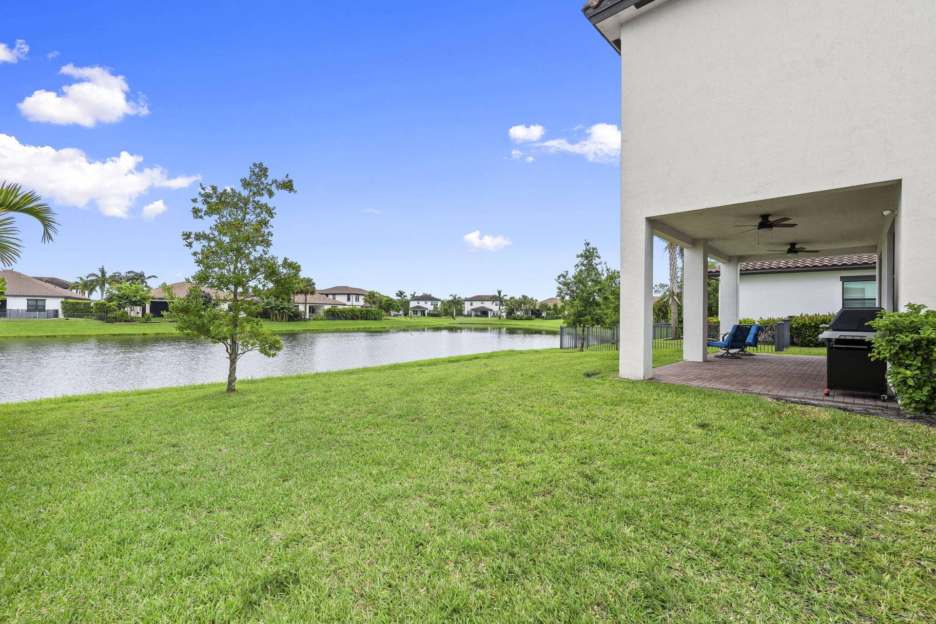 3124 Streng Lane, Royal Palm Beach, FL 33411 17-web-or-mls-DSC03120