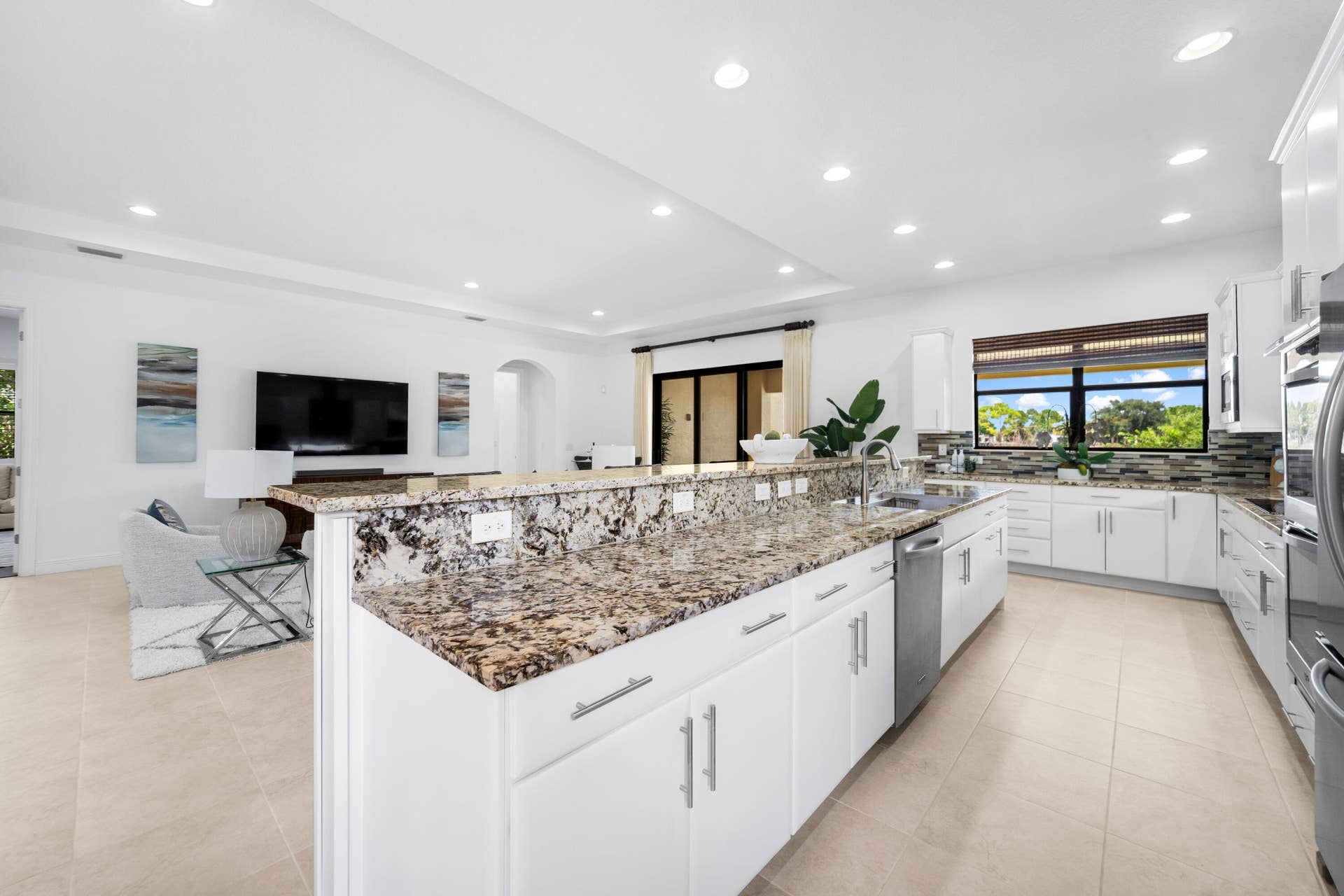 8152 Bradford Way, Parkland, FL 33076 13