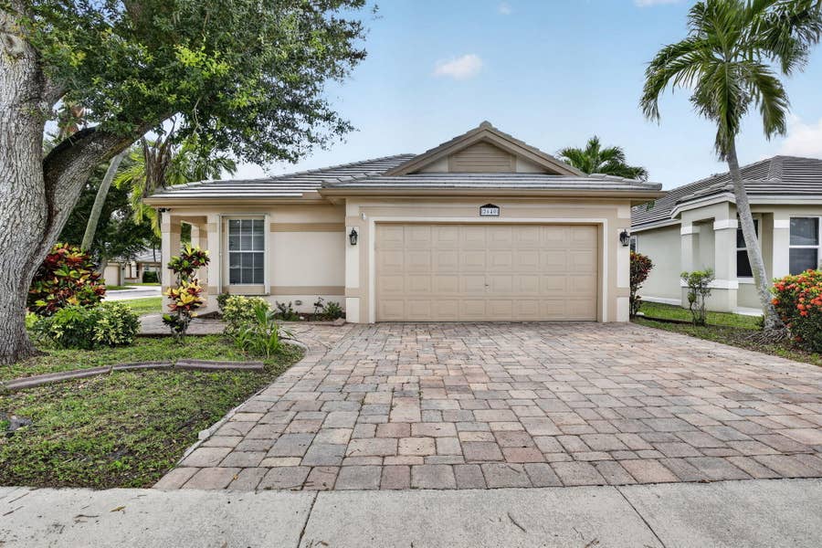 Property photo for 2640 Millwood Court, Davie, FL