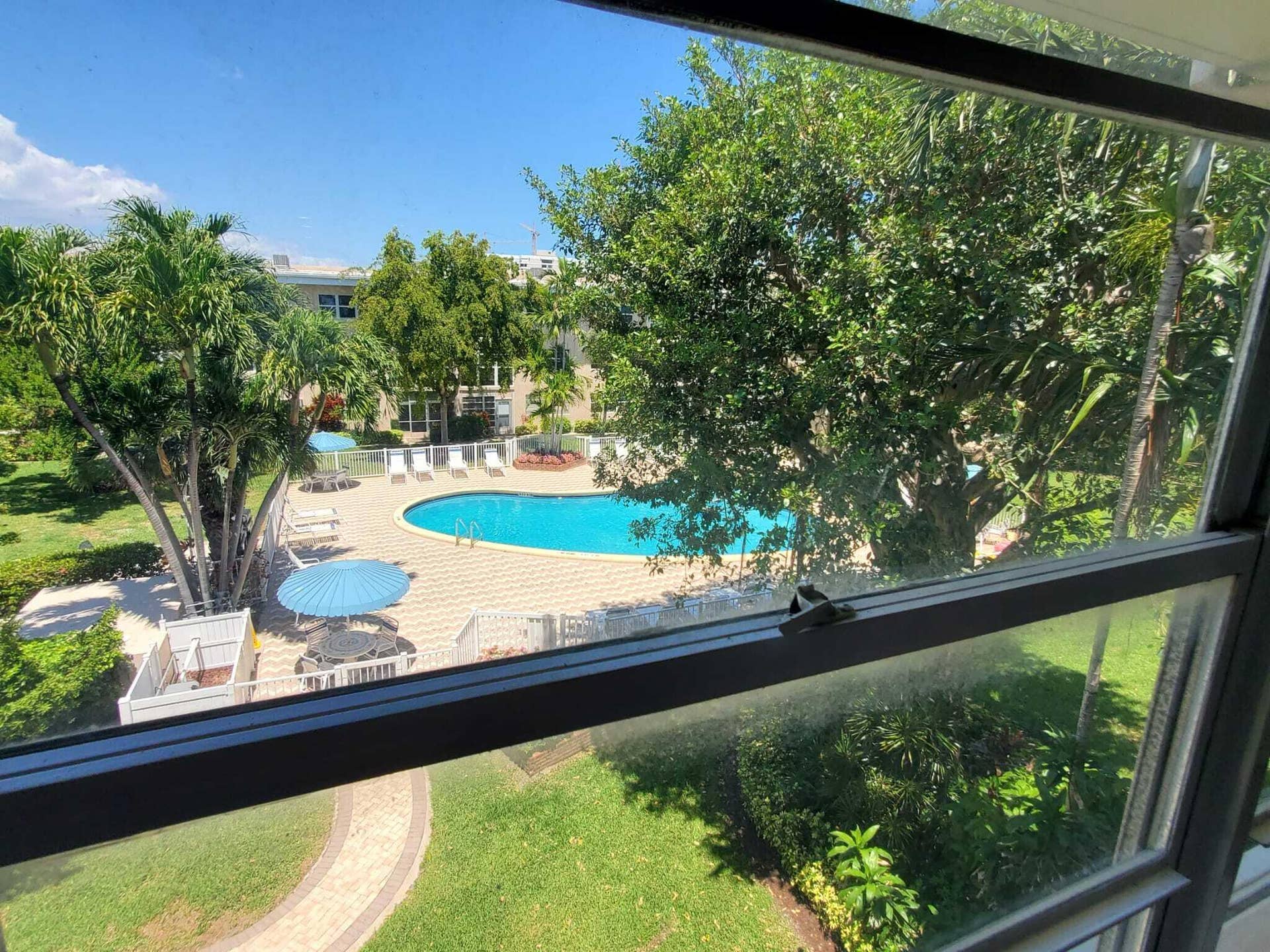 1481 S Ocean Boulevard, #339, Lauderdale By The Sea, FL 33062 WhatsApp Image 2025-04-18 at 13.01.11_b0