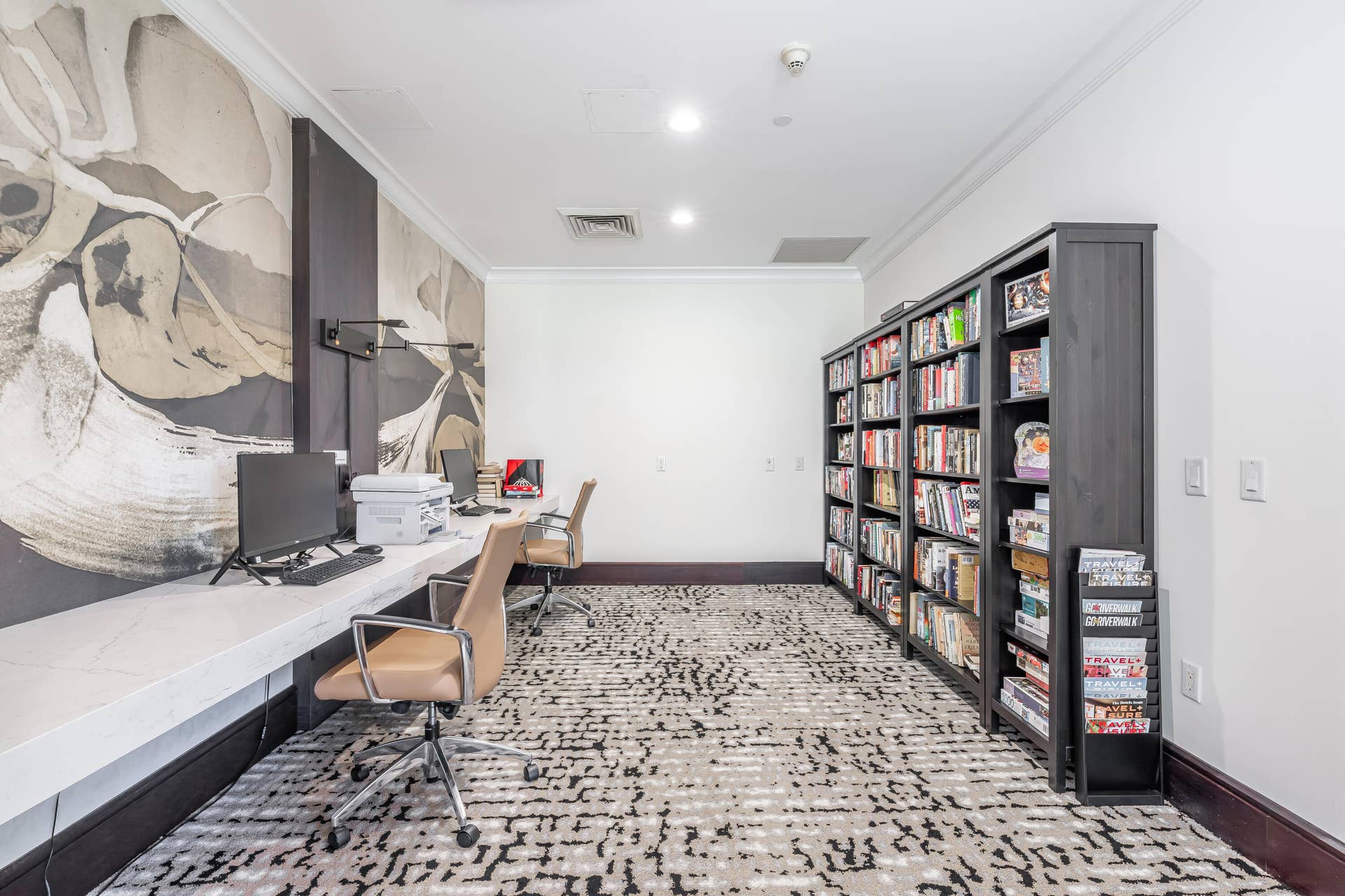 Business Center - Computer & Printer and Library