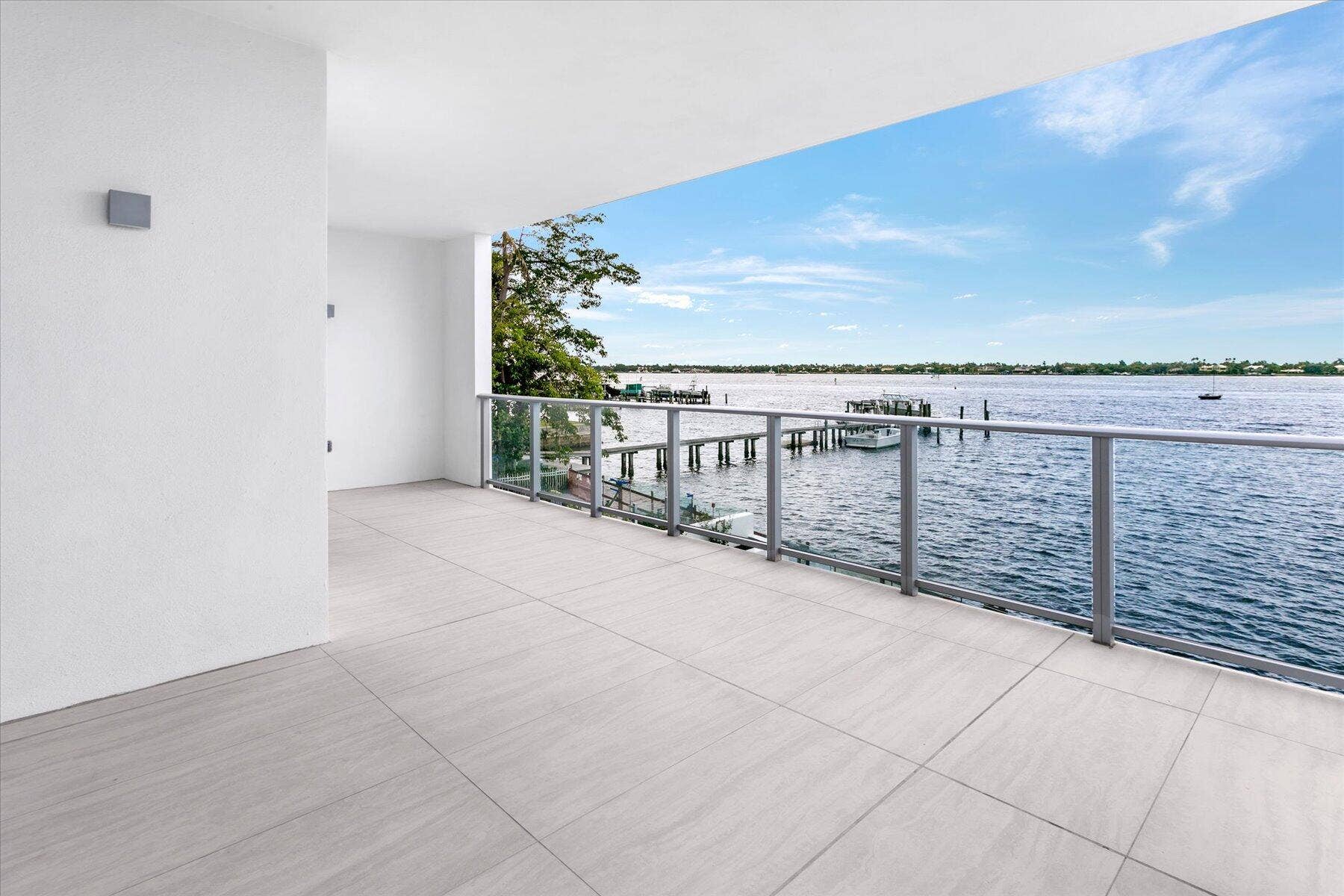2nd Floor Balcony