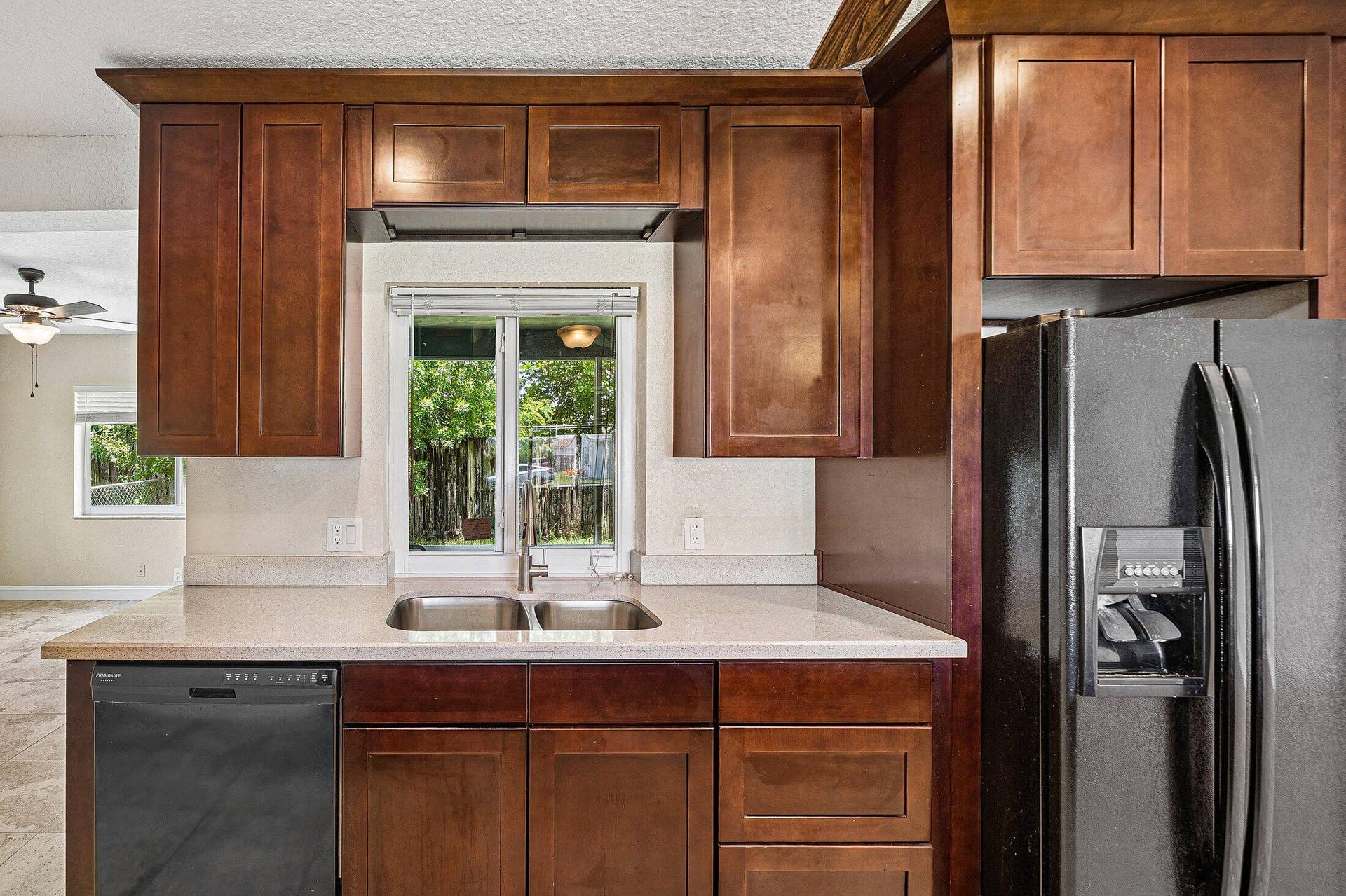 301 SE 3rd Street, Deerfield Beach, FL 33441 014-301Southeast3rdStreet-DeerfieldBeach