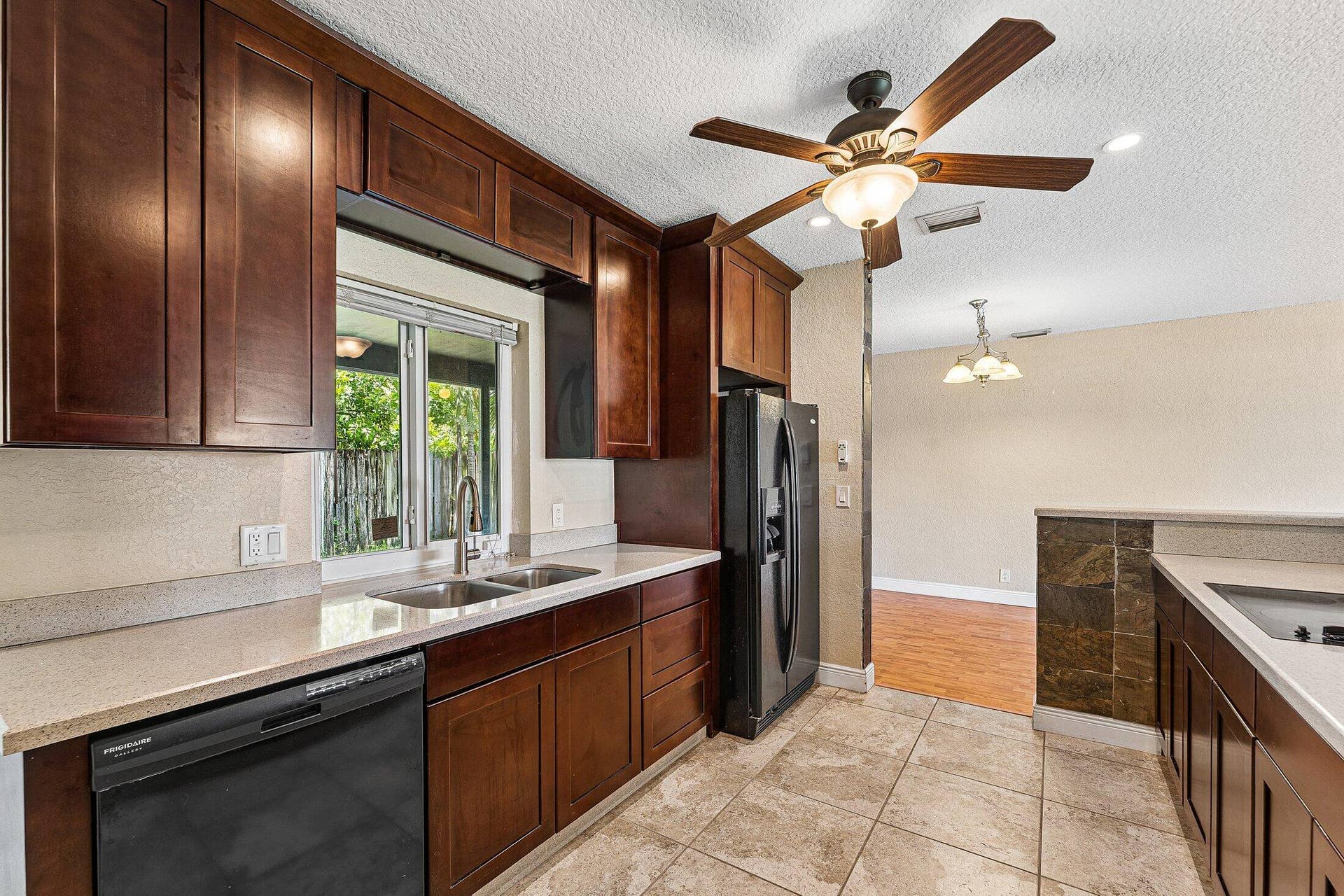 301 SE 3rd Street, Deerfield Beach, FL 33441 012-301Southeast3rdStreet-DeerfieldBeach