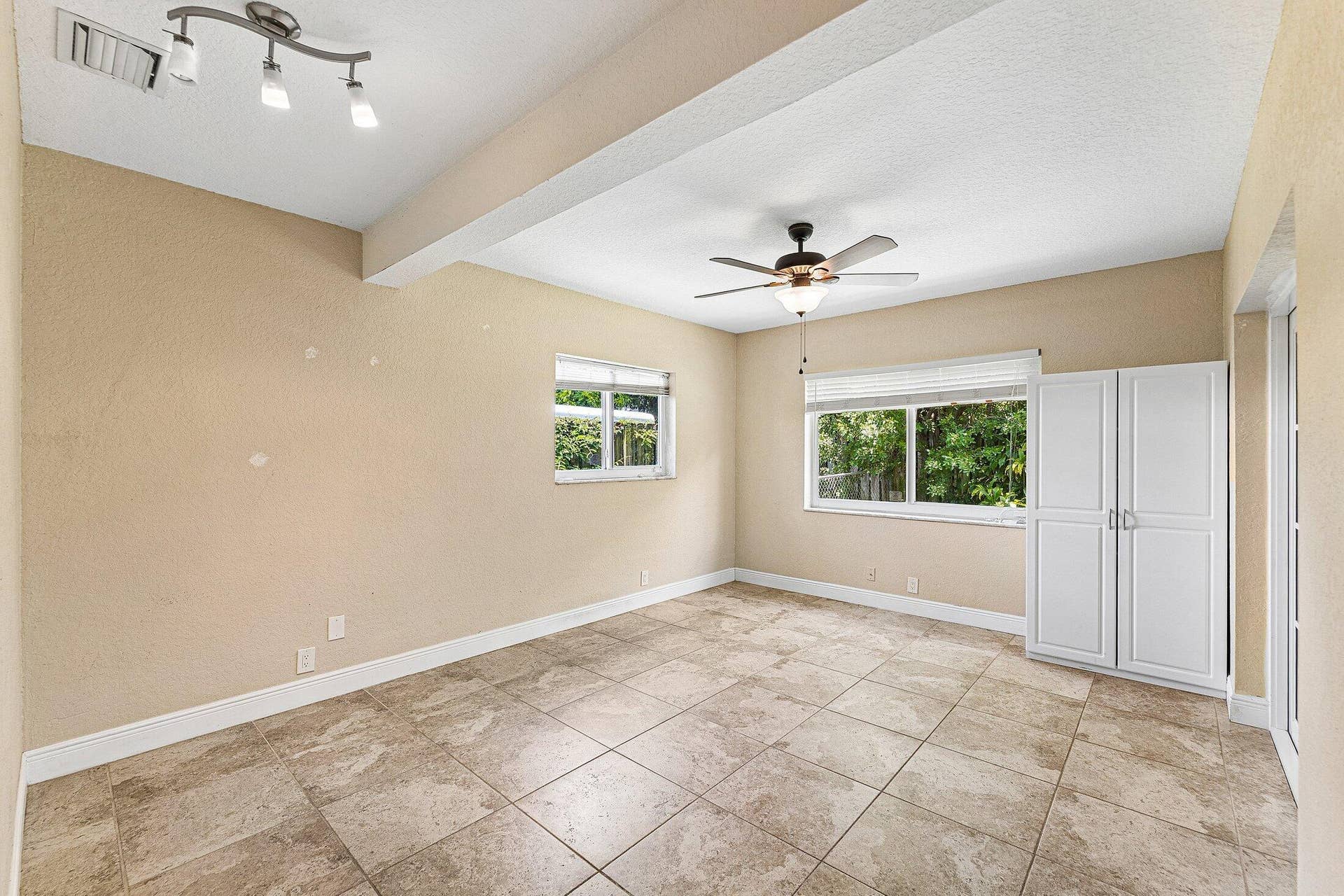 301 SE 3rd Street, Deerfield Beach, FL 33441 015-301Southeast3rdStreet-DeerfieldBeach